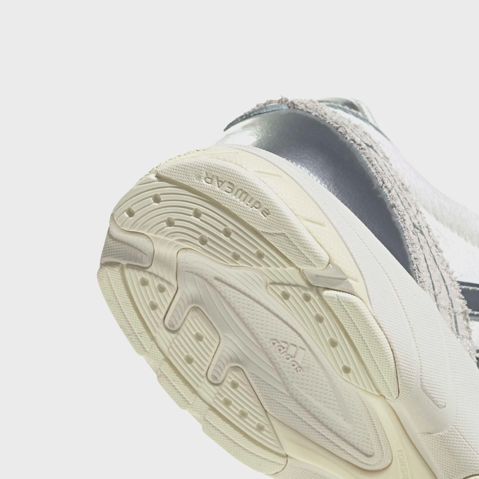adidas WMNS Adizero Adios OG - Off White / Silver Metallic / Cloud White - Image 6