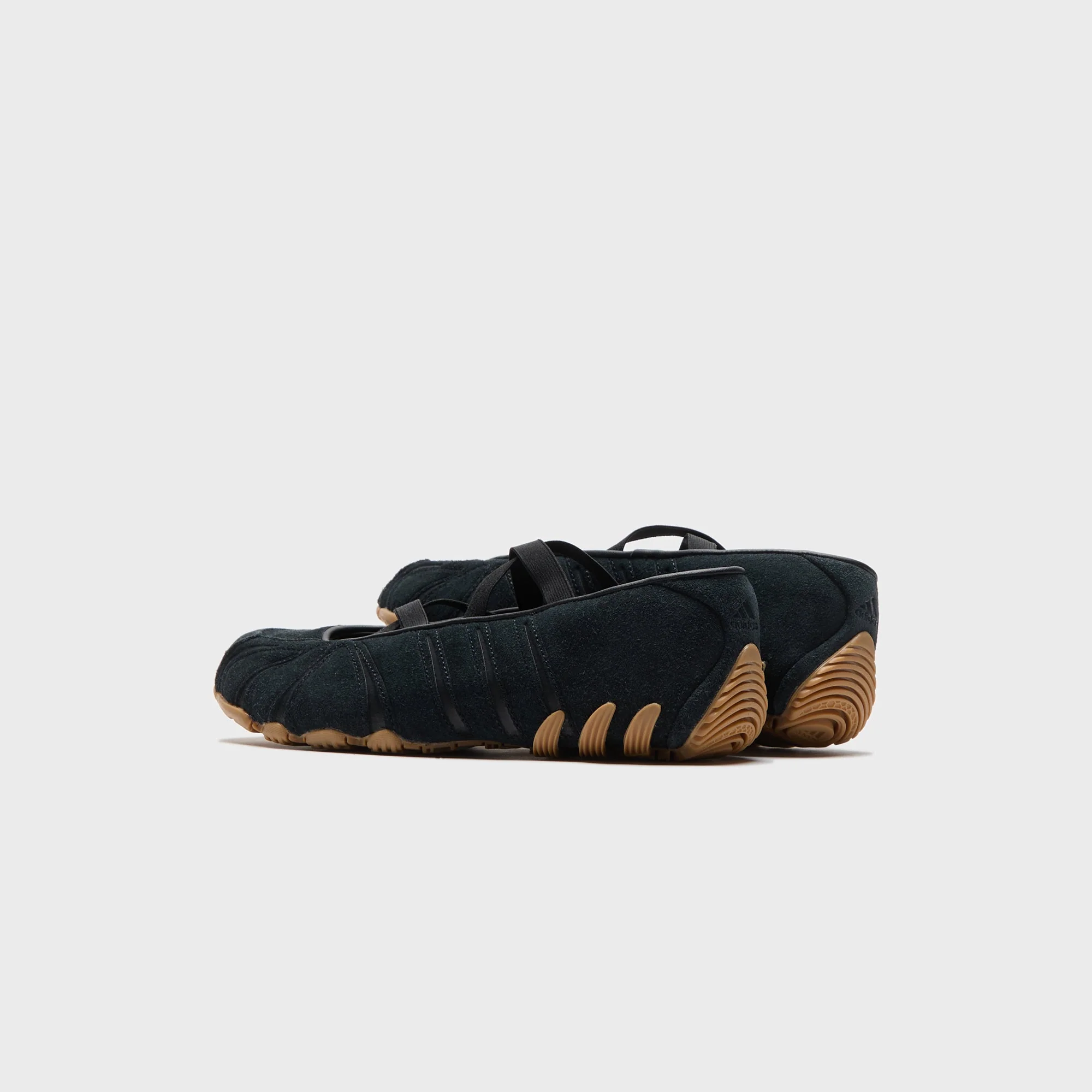 adidas WMNS Ghost Sprint Ballet - Core Black / Gum - Image 3