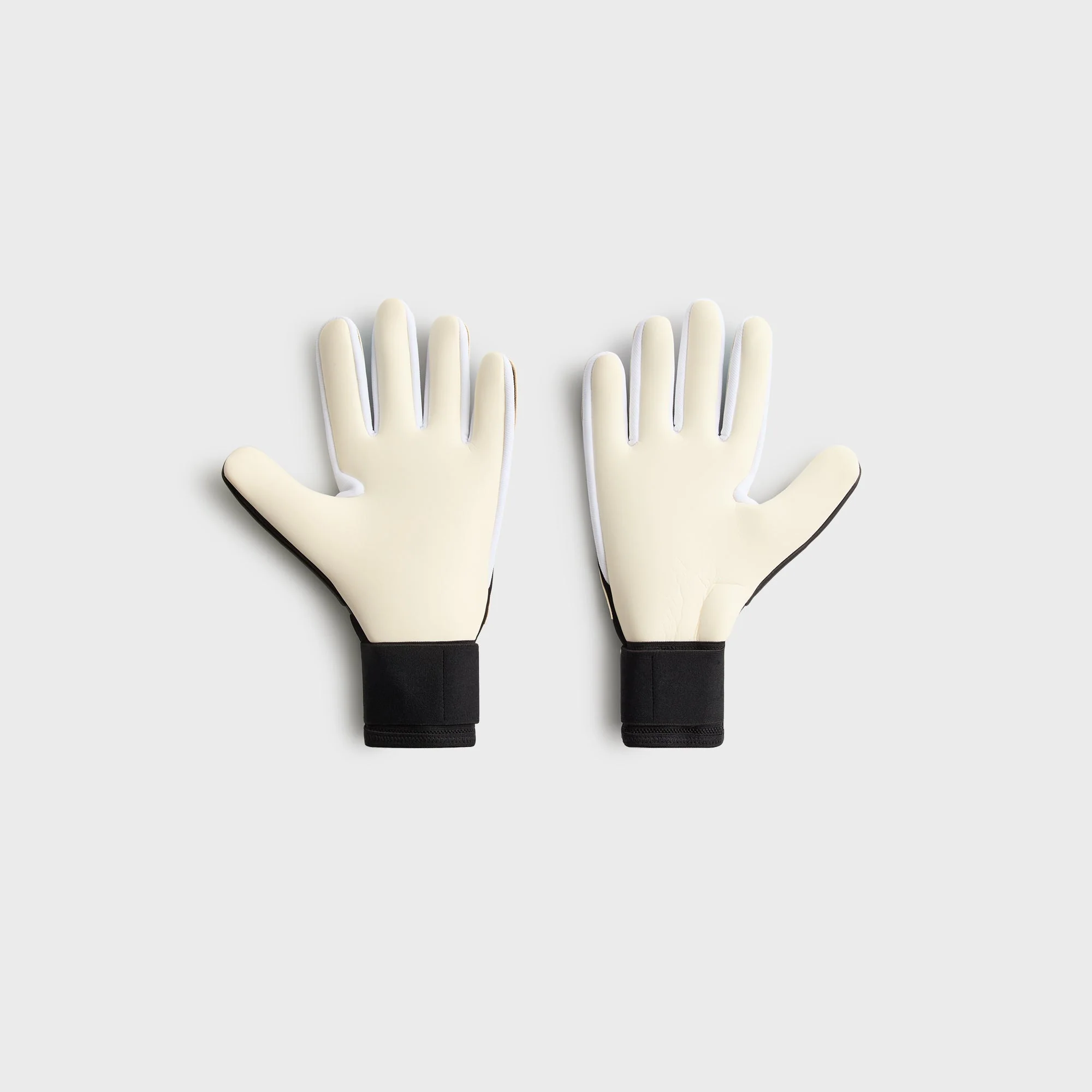 Kith & Messi for adidas Football Gloves - Black - Image 2