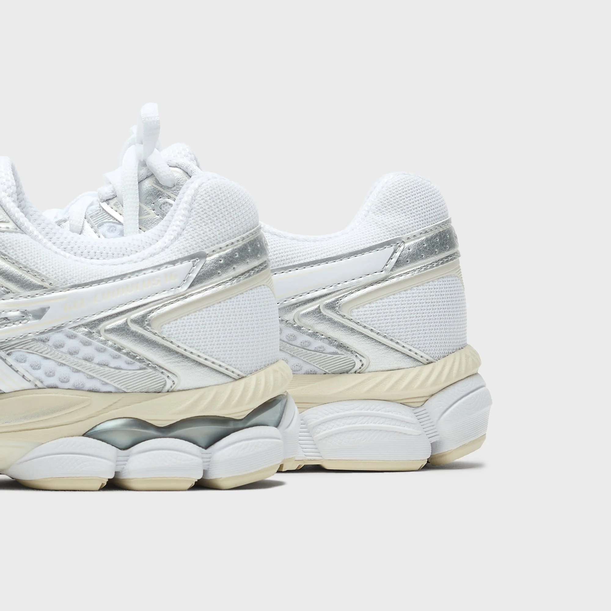 ASICS Gel-Cumulus 16 - White - Image 10