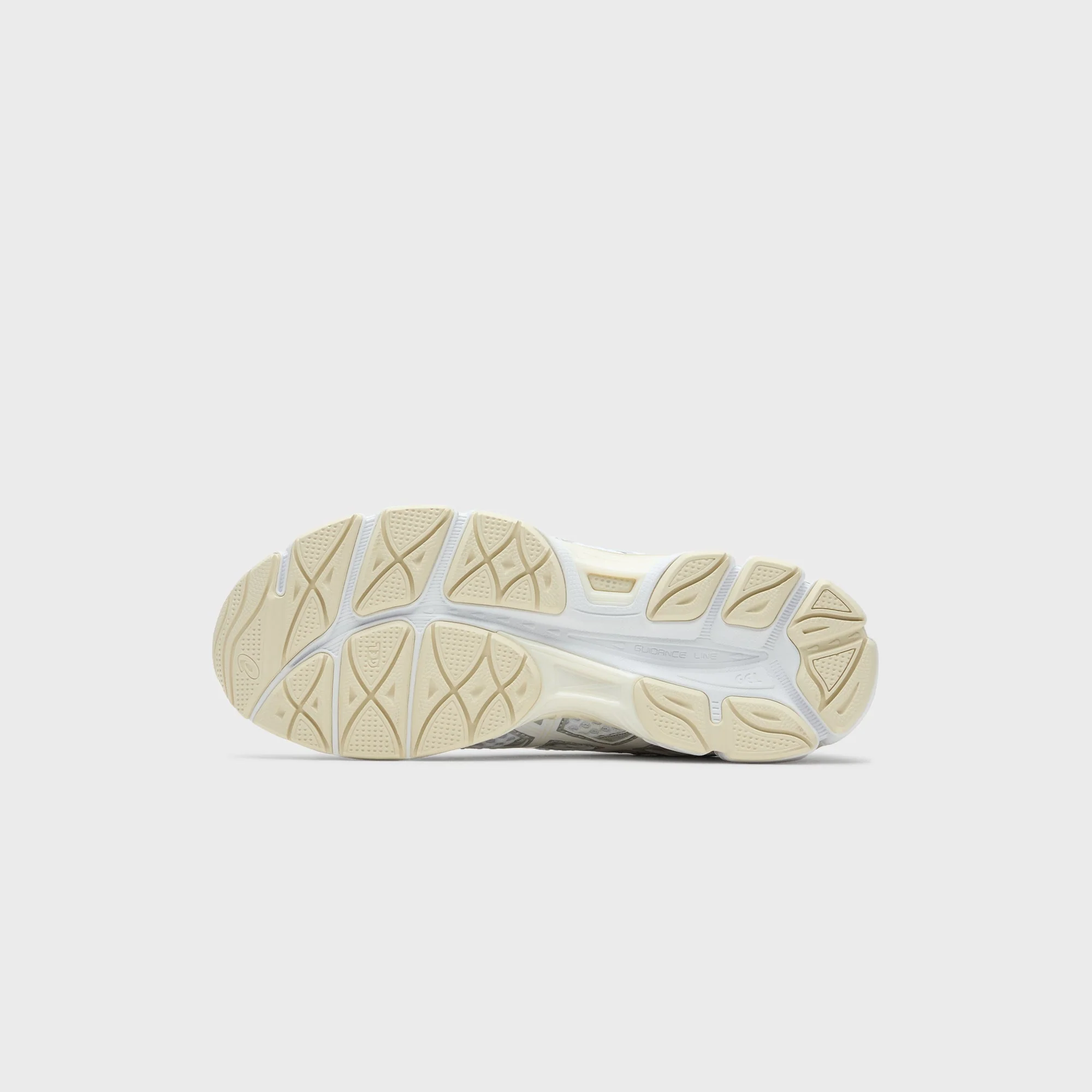 ASICS Gel-Cumulus 16 - White - Image 12
