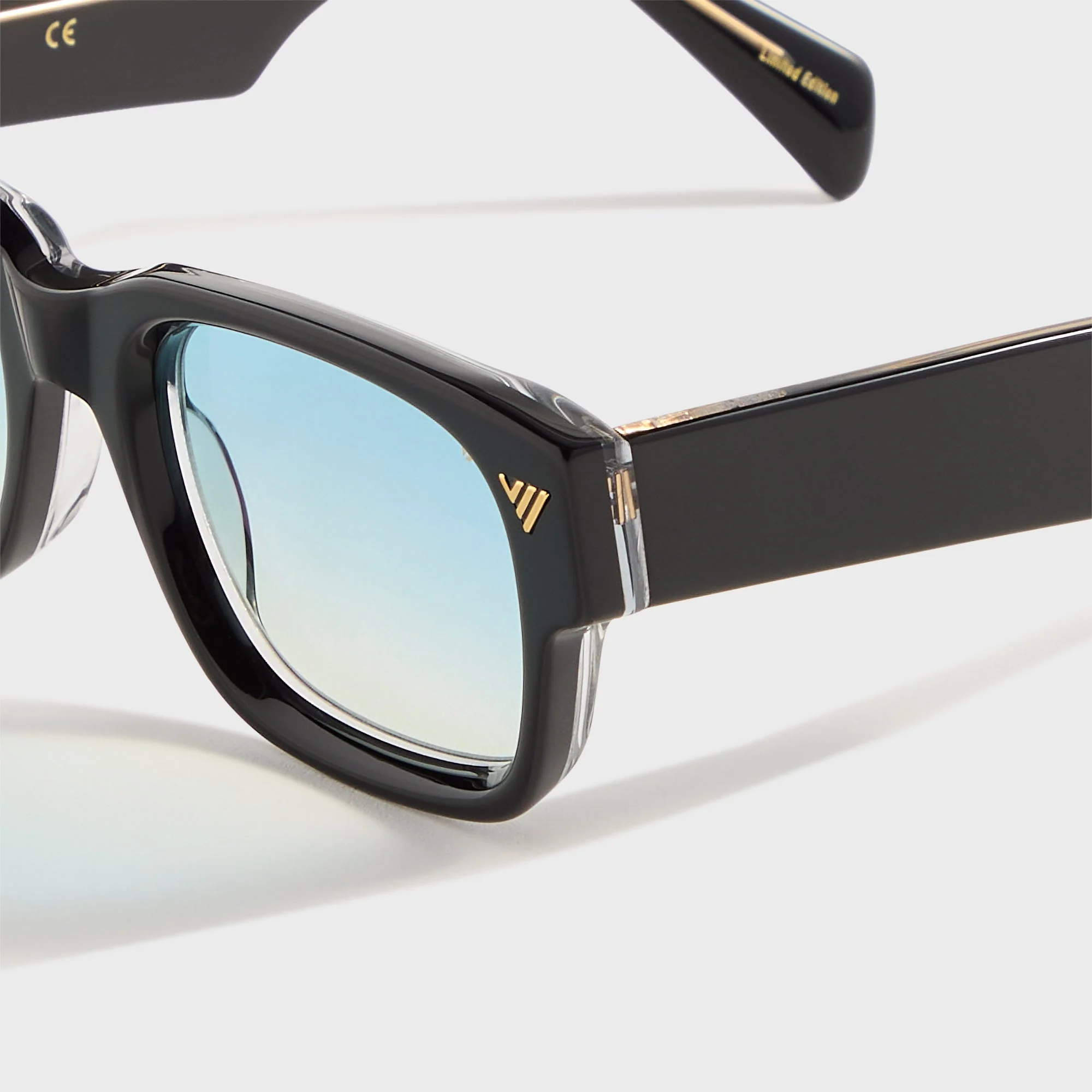 Vintage Frames Bowie Black and Clear Acetate - Glossy Black / Blue - Image 3