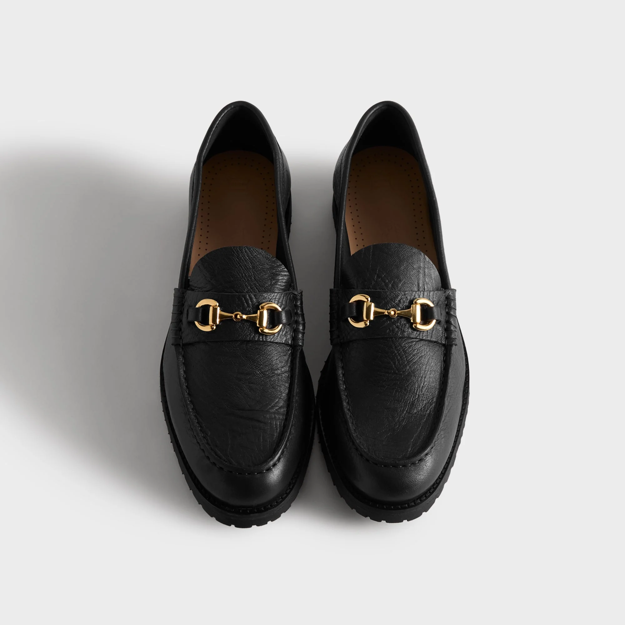 8th St by Ronnie Fieg for Clarks Originals Bristol Loafer - Black - Image 6