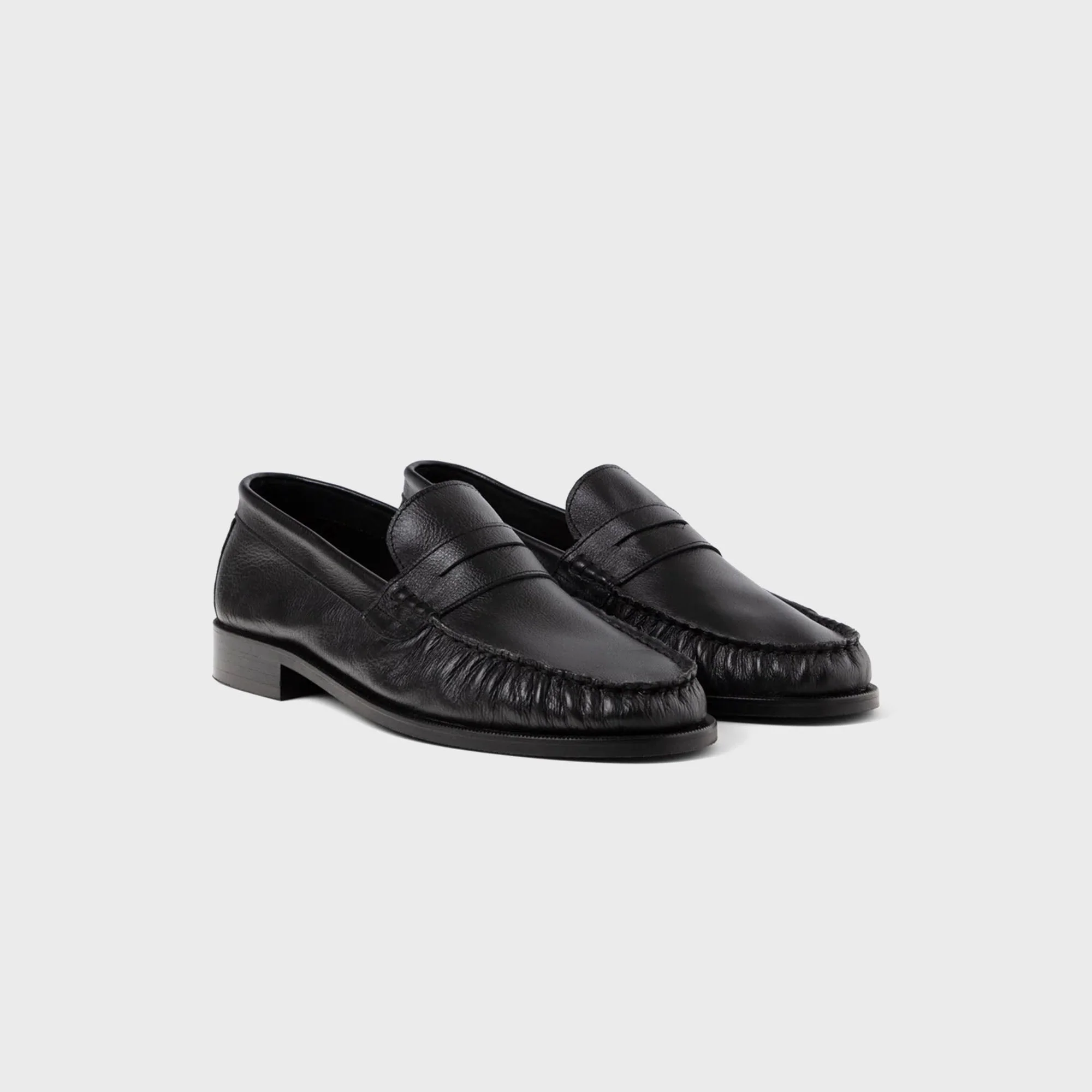 DUKE + DEXTER Ezra Pebble Pleated Penny Loafer - Black - Image 2
