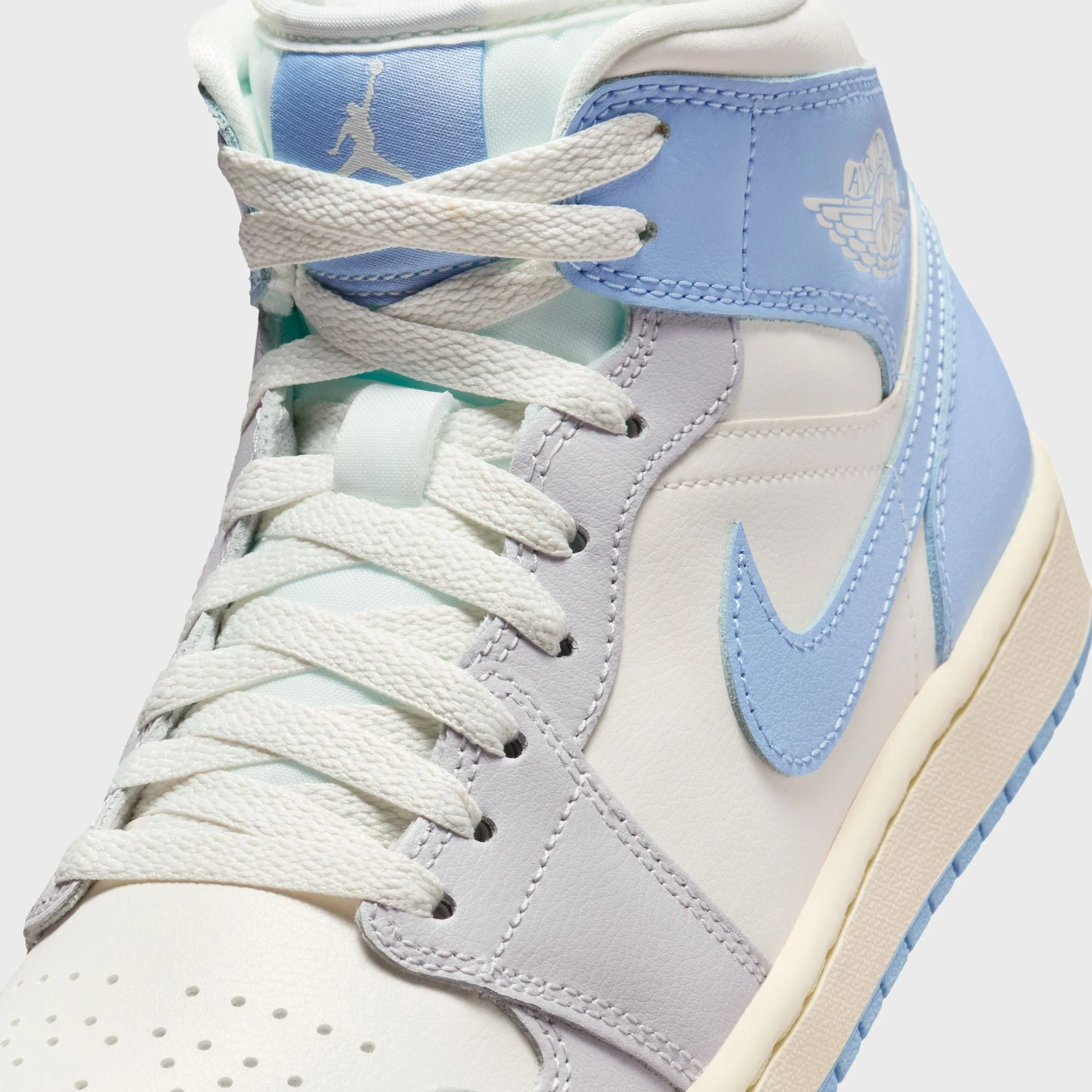 Nike WMNS Air Jordan 1 Mid - Psychic Blue / Sail / Coconut Milk / Neutral Grey - Image 7
