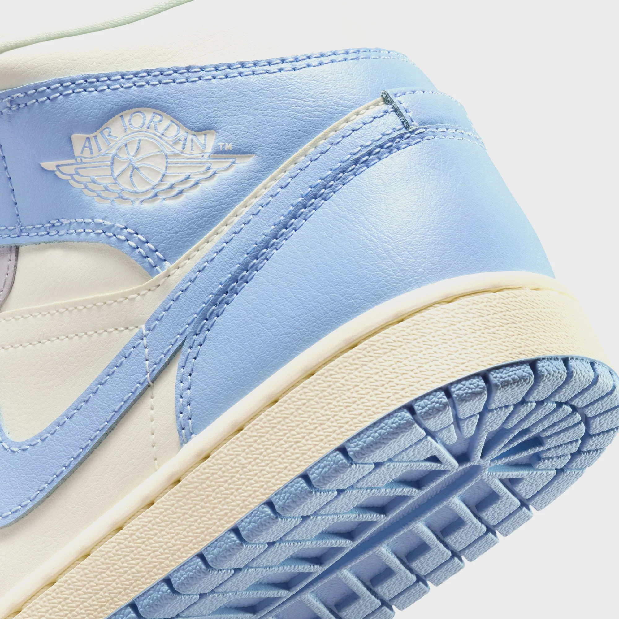 Nike WMNS Air Jordan 1 Mid - Psychic Blue / Sail / Coconut Milk / Neutral Grey - Image 8