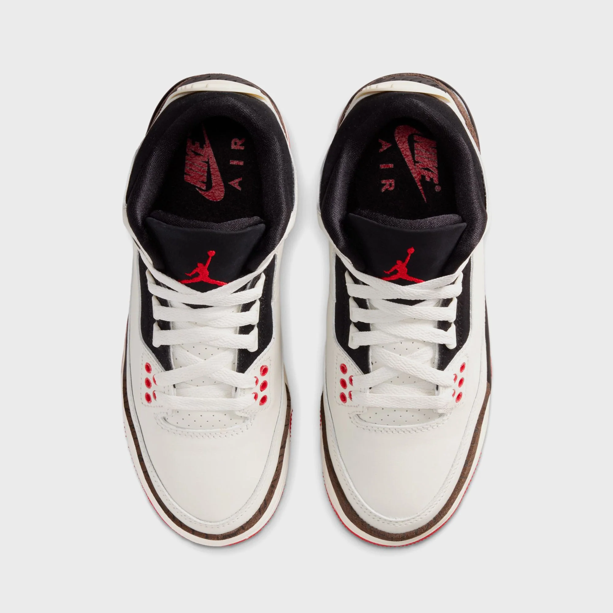 Jordan GS Air Jordan 3 - Sail / University Red / Pale Ivory / Black - Image 4