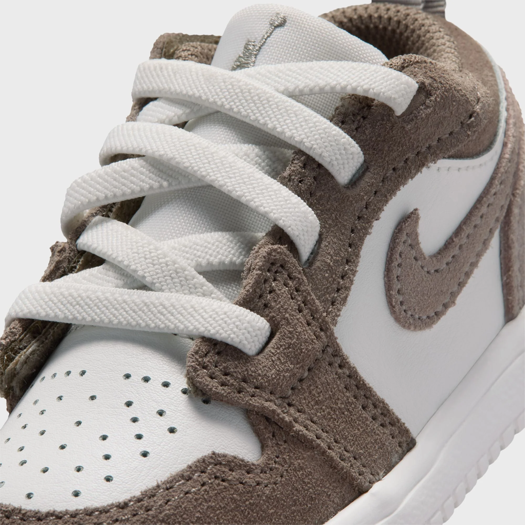 Jordan TD Jordan 1 Low Alt - Olive Grey / Enigma Stone / Pale Ivory / Summit White - Image 7
