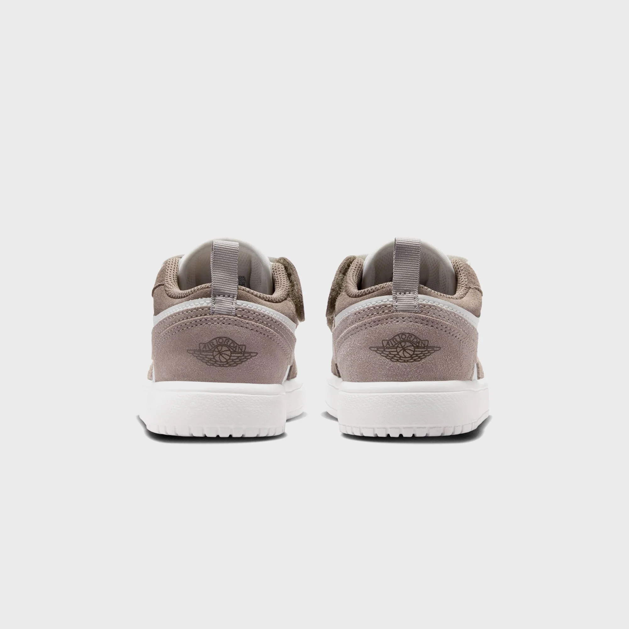 Jordan PS Air Jordan 1 Low Alt - Olive Grey / Enigma Stone / Summit White / Pale Ivory - Image 4