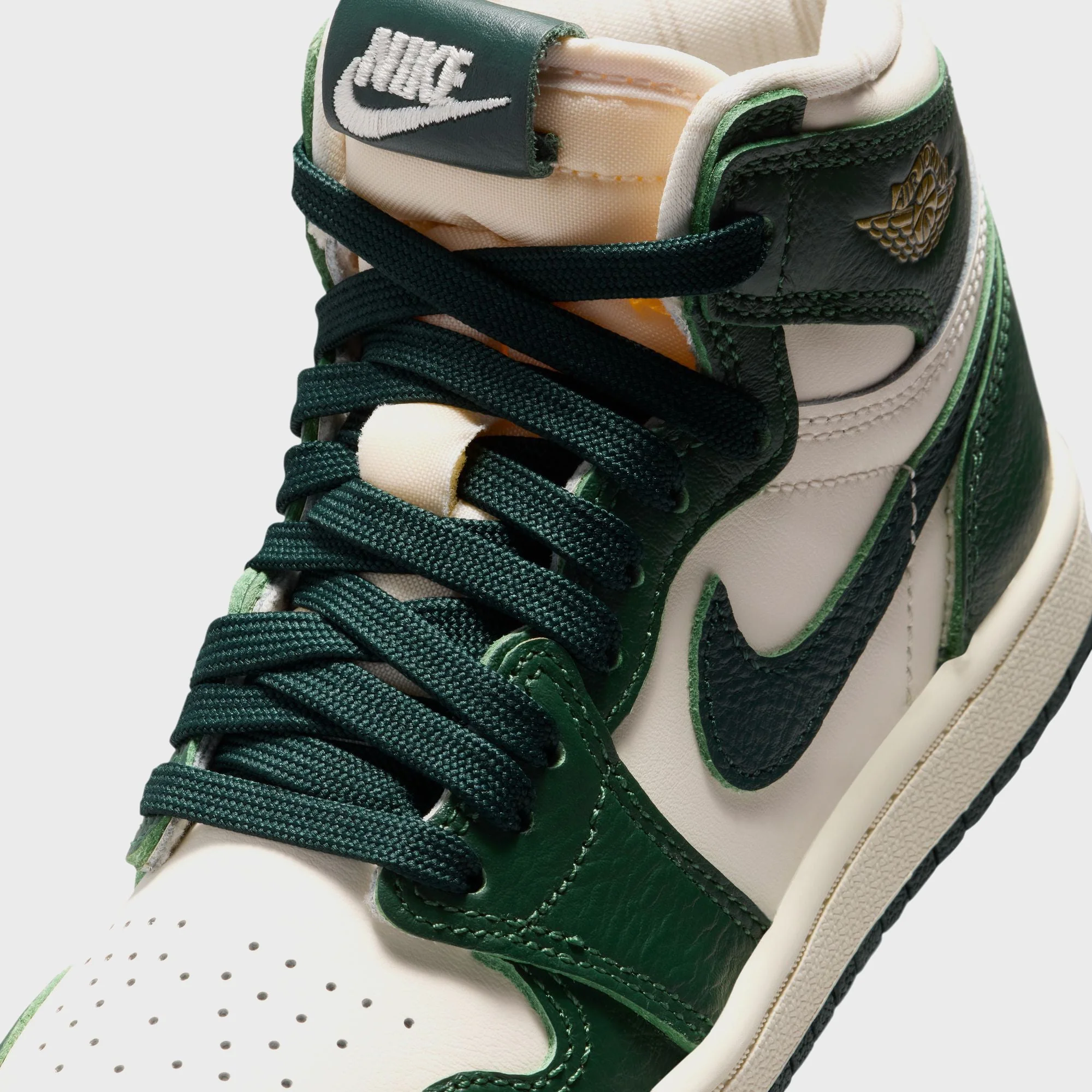 Jordan PS Air Jordan 1 Retro High OG - Fir / Coconut Milk / Pro Green - Image 6