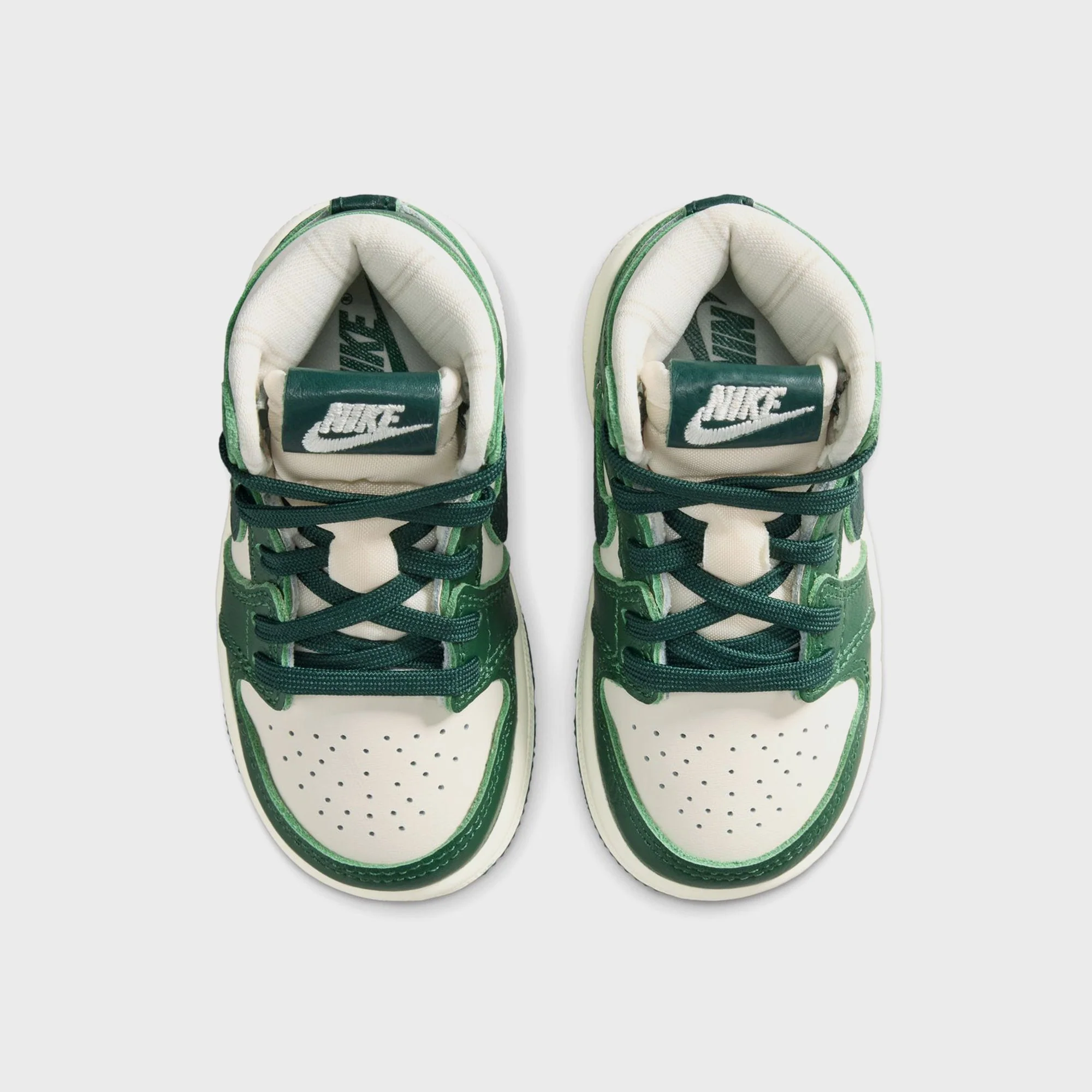 Jordan TD Air Jordan 1 Retro High OG - Fir / Coconut Milk / Pro Green - Image 4