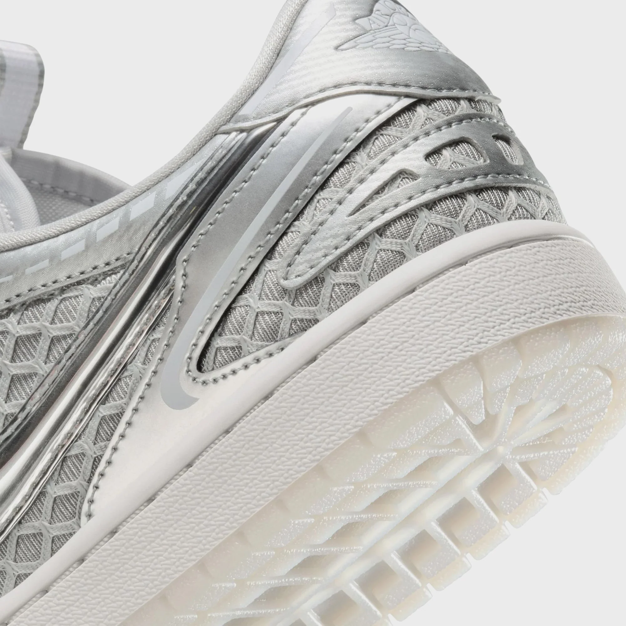 Jordan WMNS Air Jordan 1 Low Method of Make - Neutral Grey / White / Pewter Grey / Metallic Silver - Image 4