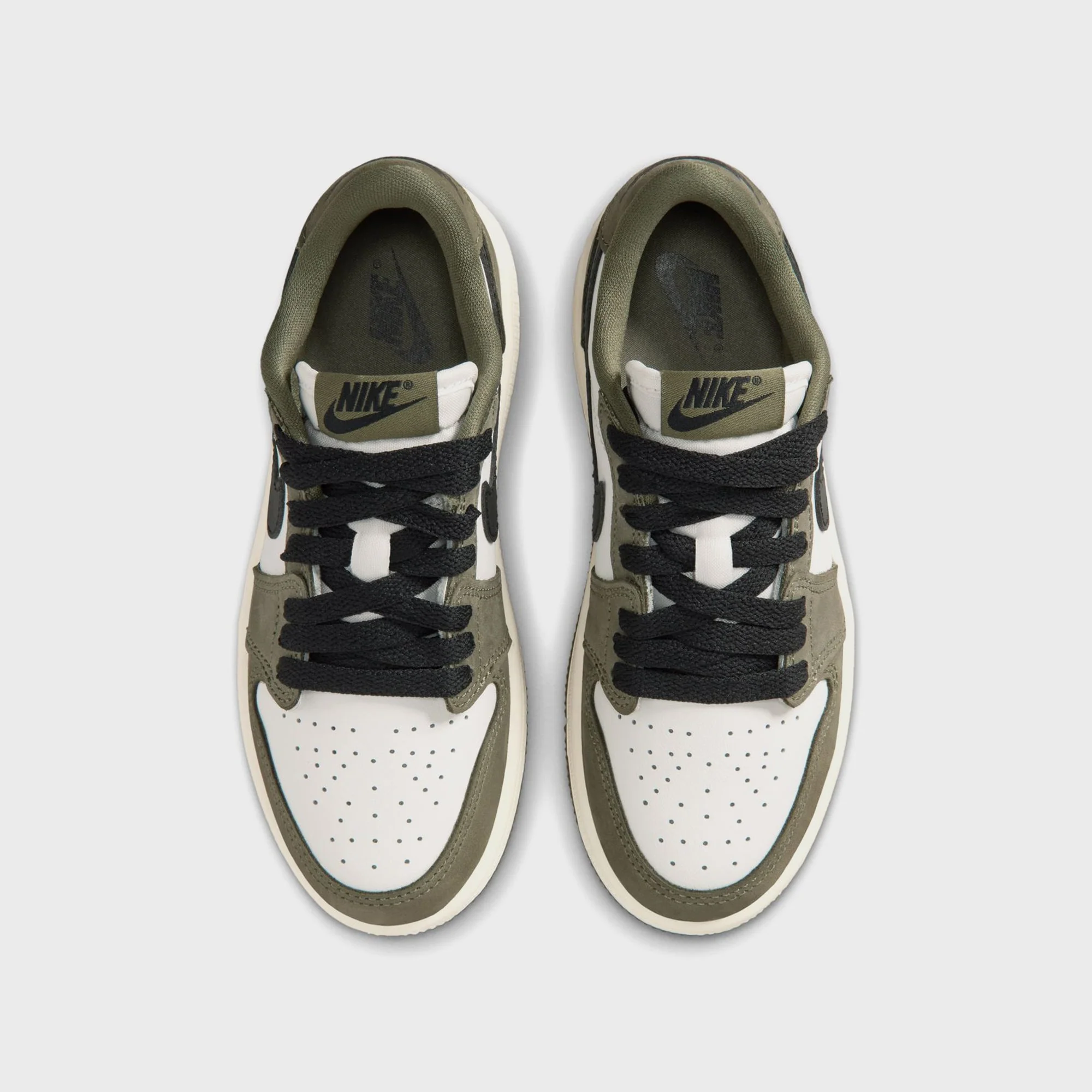 Jordan PS Air Jordan 1 Retro Low - Medium Olive / Summit White / Sail / Black - Image 4