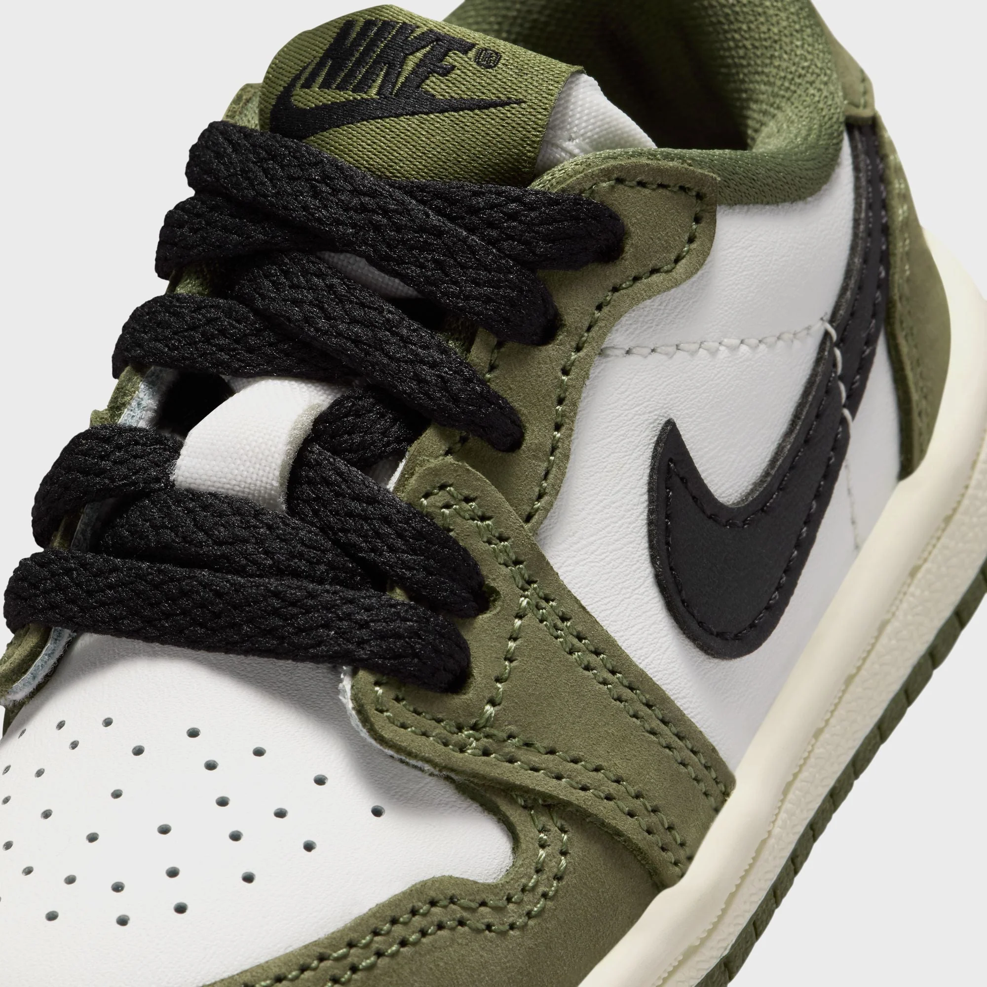 Nike TD Air Jordan 1 Retro Low - Medium Olive / Summit White / Sail / Black - Image 6