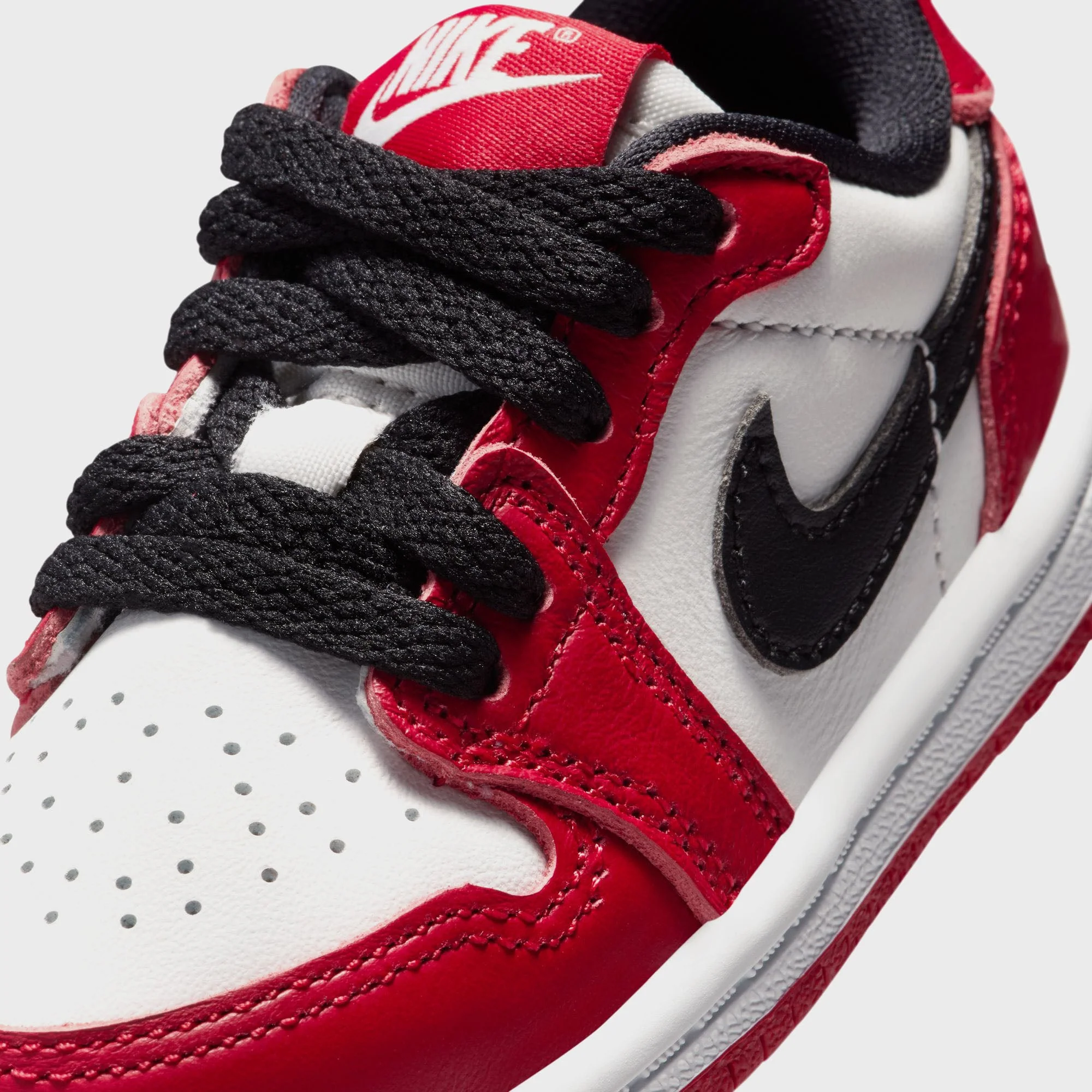 Jordan TD Air Jordan 1 Retro Low OG - Varsity Red / Black / Summit White - Image 8