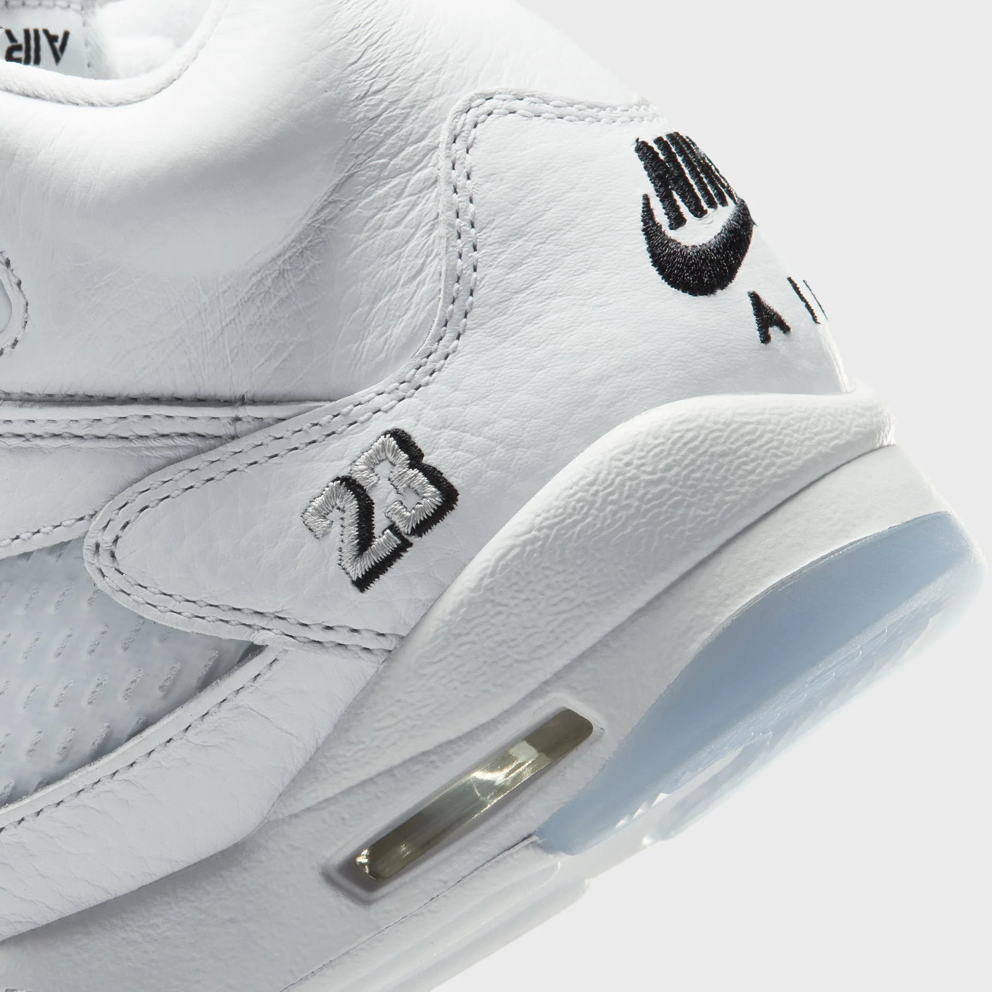 Jordan GS Air Jordan 5 Retro OG - White / Metallic Silver / Black - Image 7