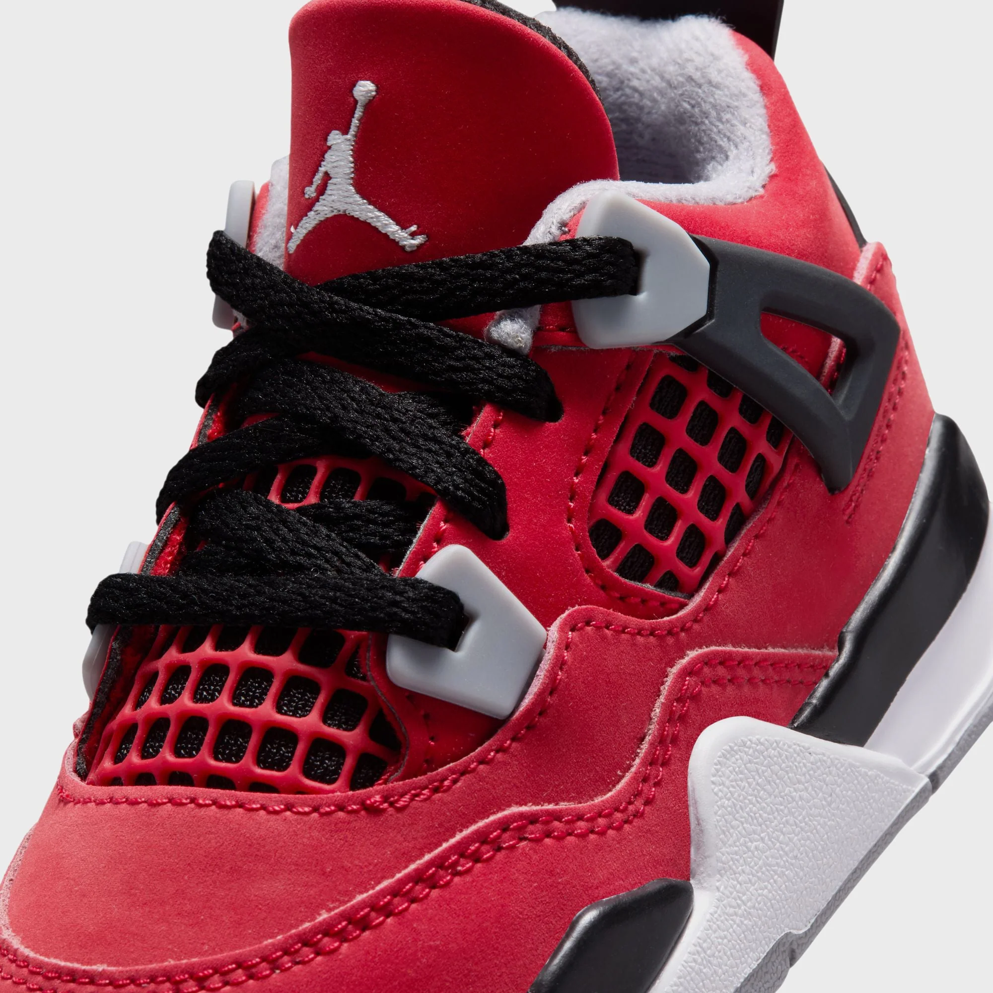 Jordan TD Jordan 4 - Fire Red / White / Black / Cement Grey - Image 6