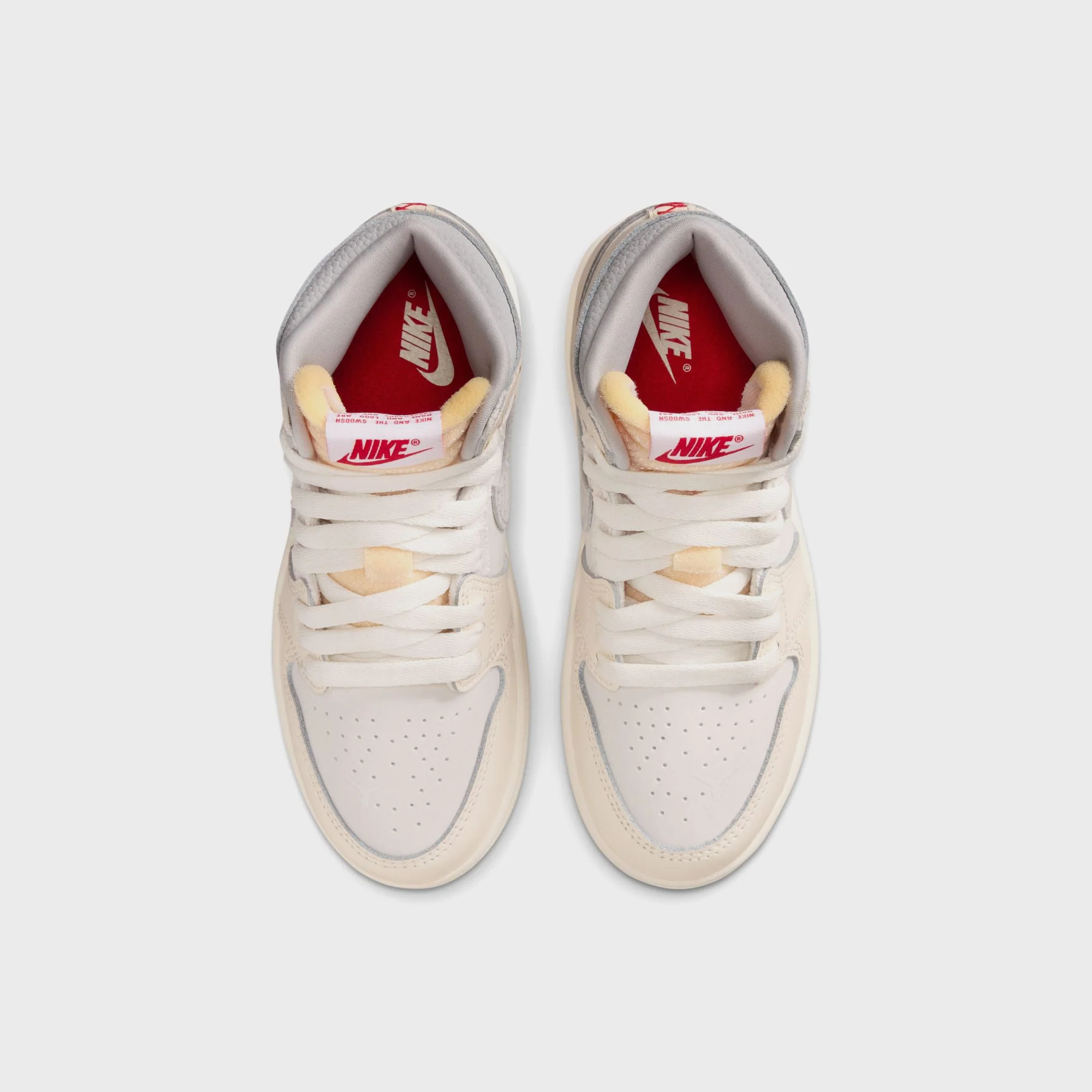 Jordan PS Air Jordan 1 Retro High OG - Sail / University Red / Pale Ivory / Coconut Milk / Phantom - Image 4