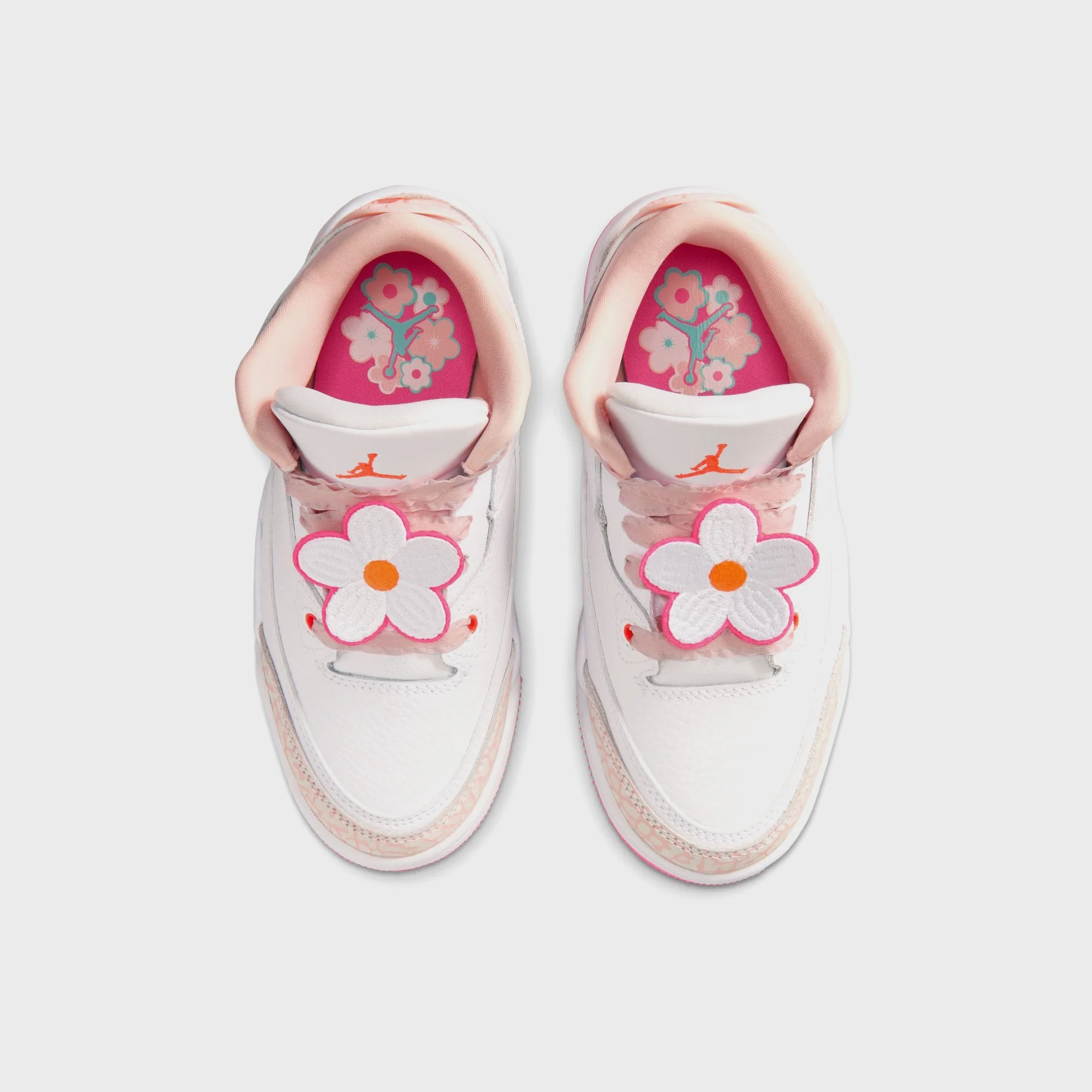 Jordan PS Jordan 3 Retro - Pearl Pink / Hyper Orange / Pink Bloom - Image 4