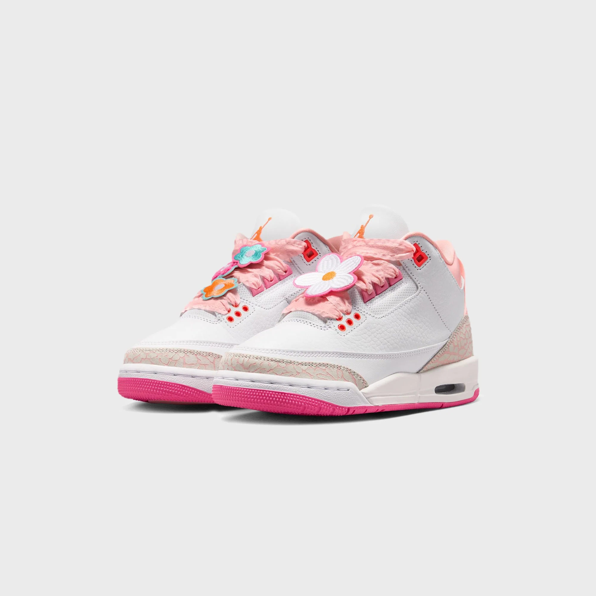 Jordan GS Air Jordan 3 Retro - Pearl Pink / Hyper Orange / Pink Bloom / Pink Glow - Image 2