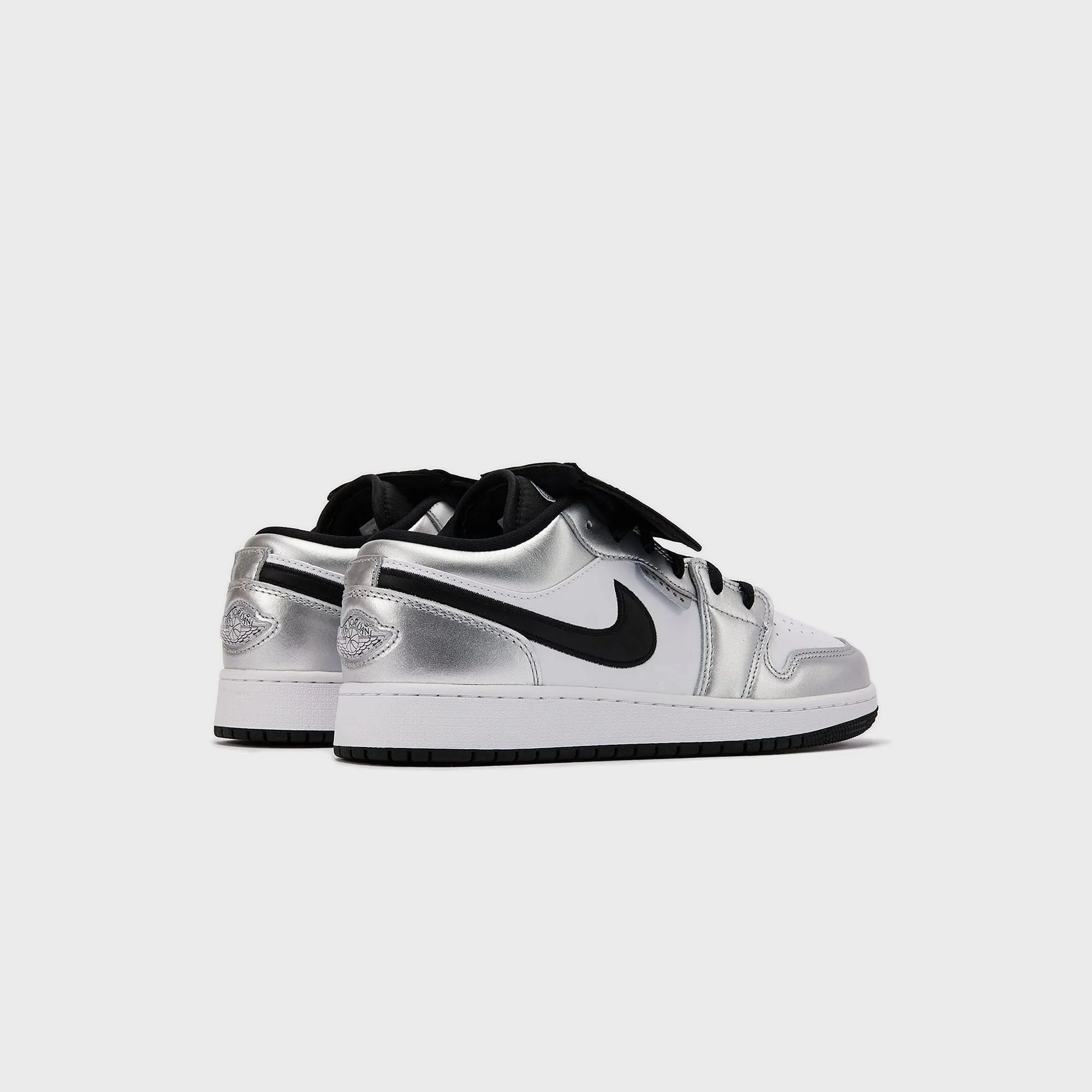 Jordan GS Air Jordan 1 Low SE - White / Metallic Silver / Black - Image 3
