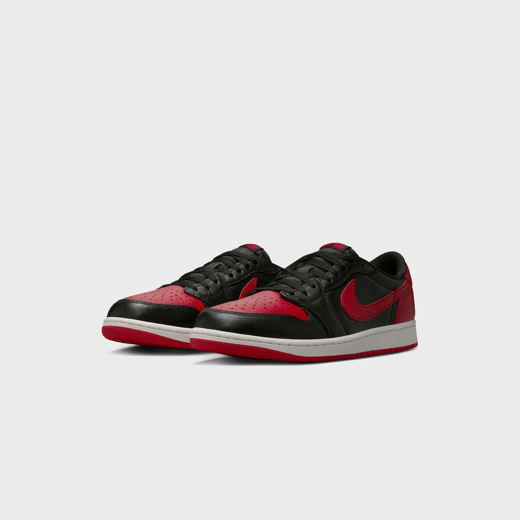 Jordan Air Jordan 1 Retro Low OG - Black / Varsity Red / Summit White - Image 2