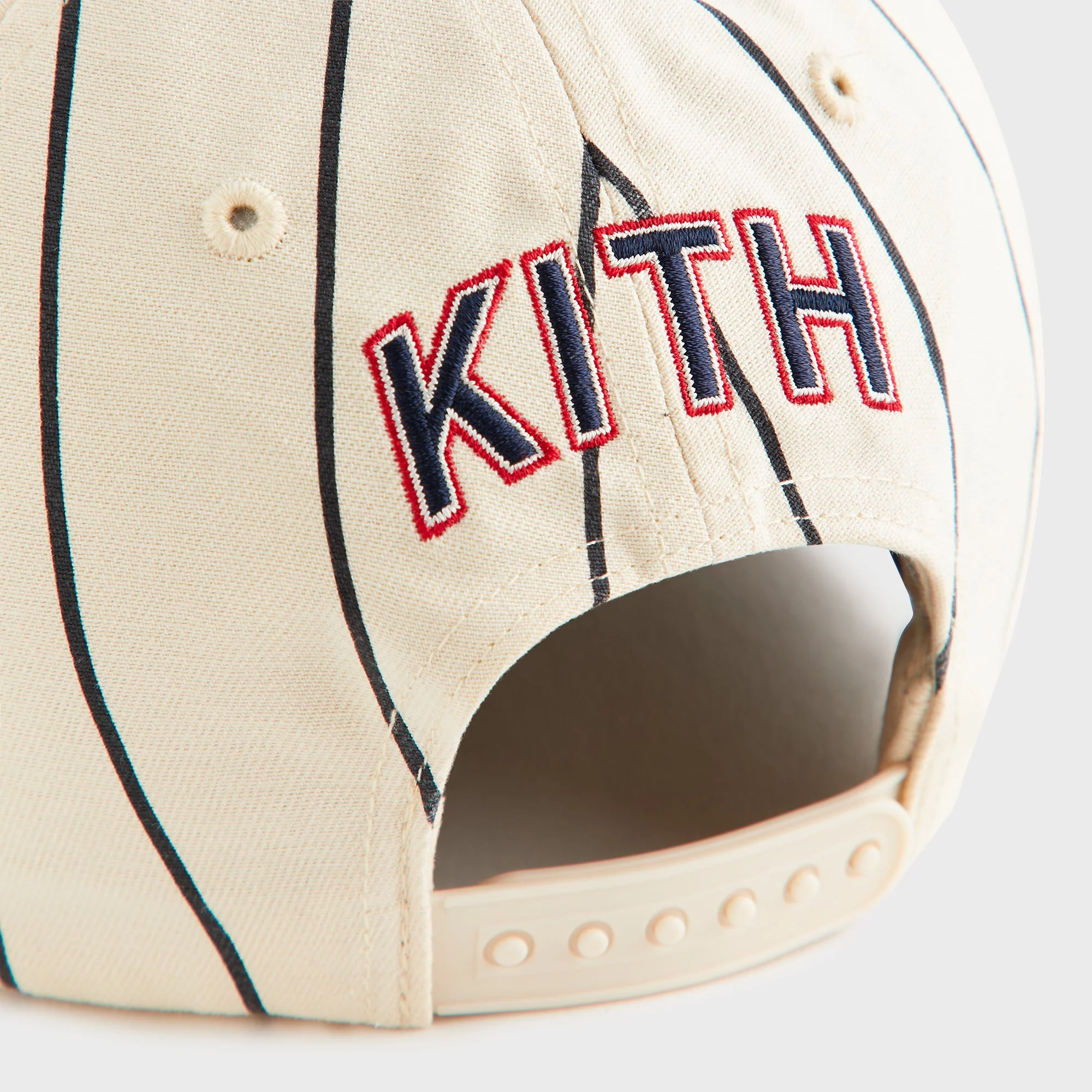 Kith Kids & '47 for the New York Yankees Pinstripe Snapback Classic Cap - Silk - Image 6