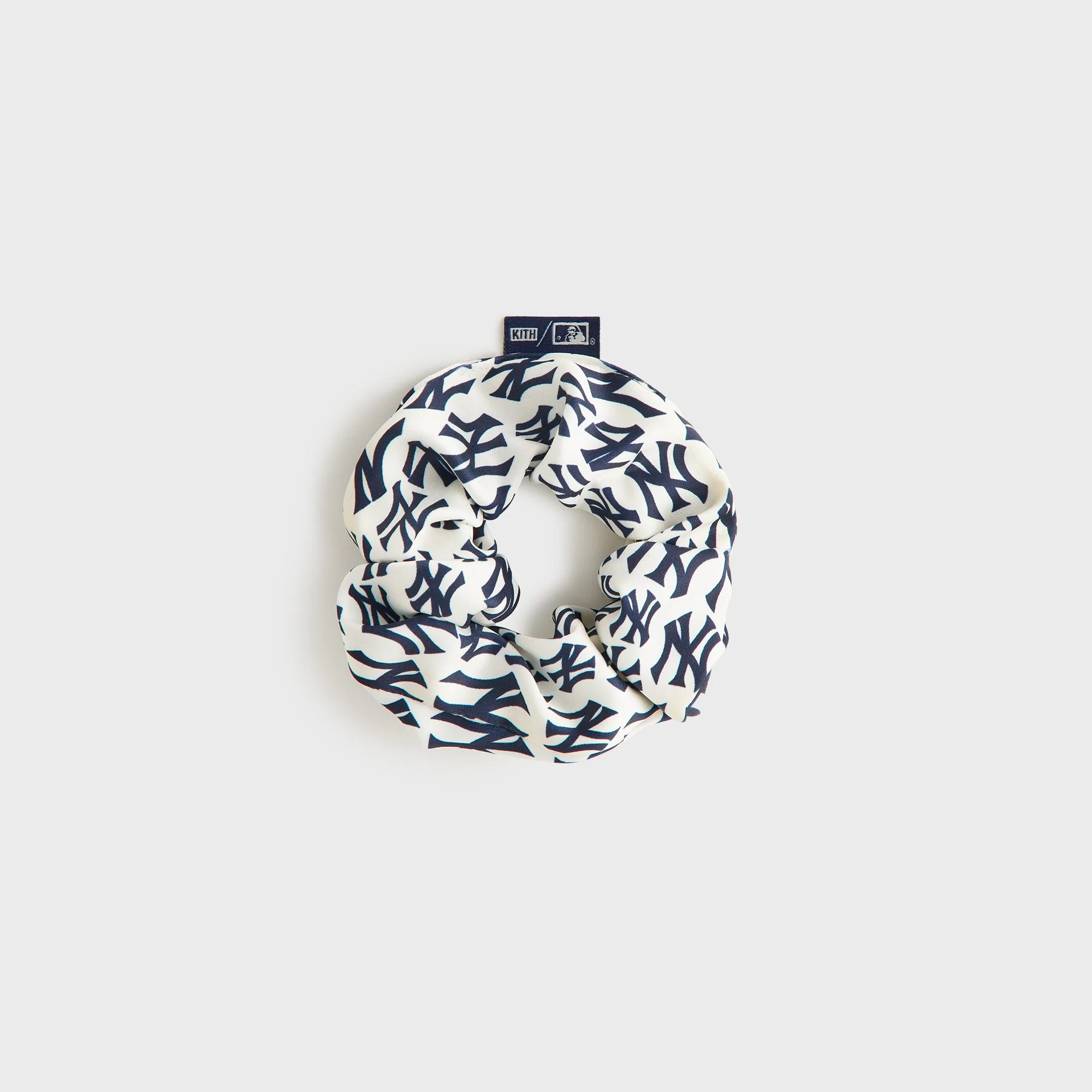 Kith Kids for the New York Yankees All-Over Printed Scrunchie - Silk - Image 3