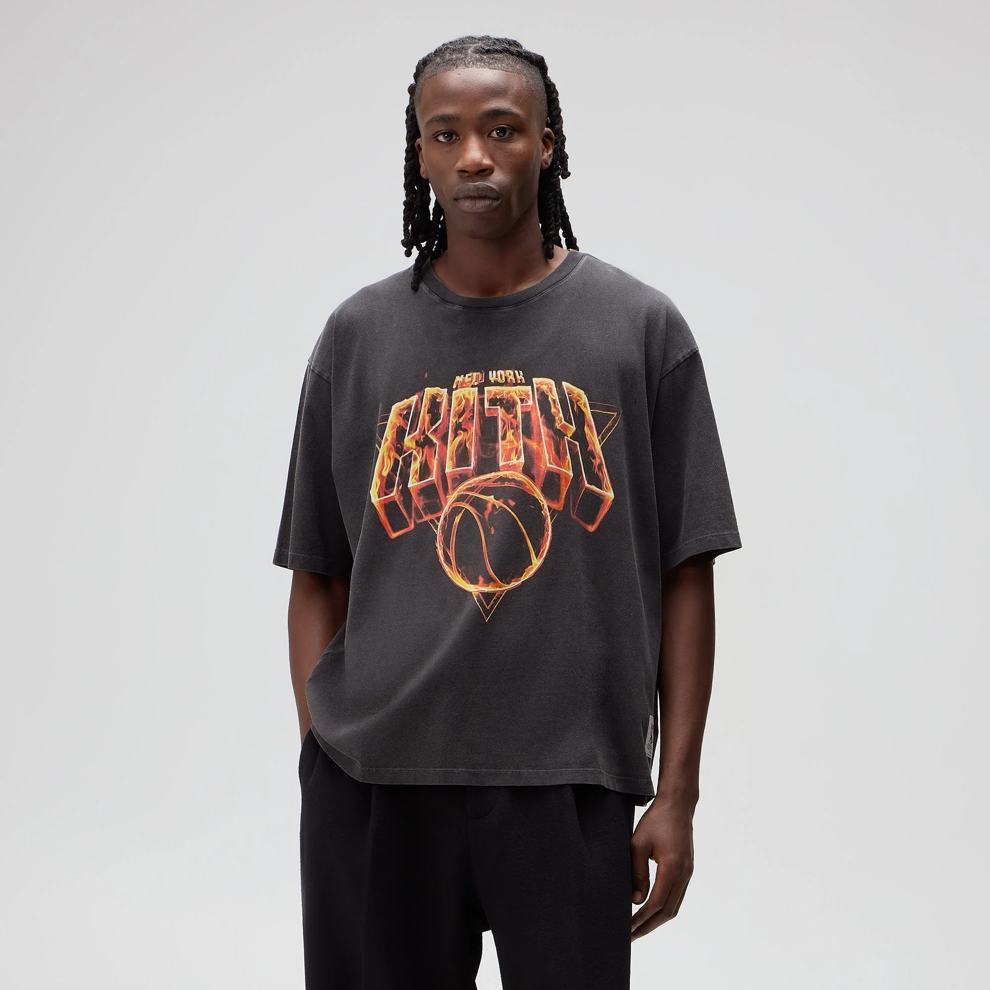 Kith for the New York Knicks Fire Vintage Jones Tee - Black - Image 2
