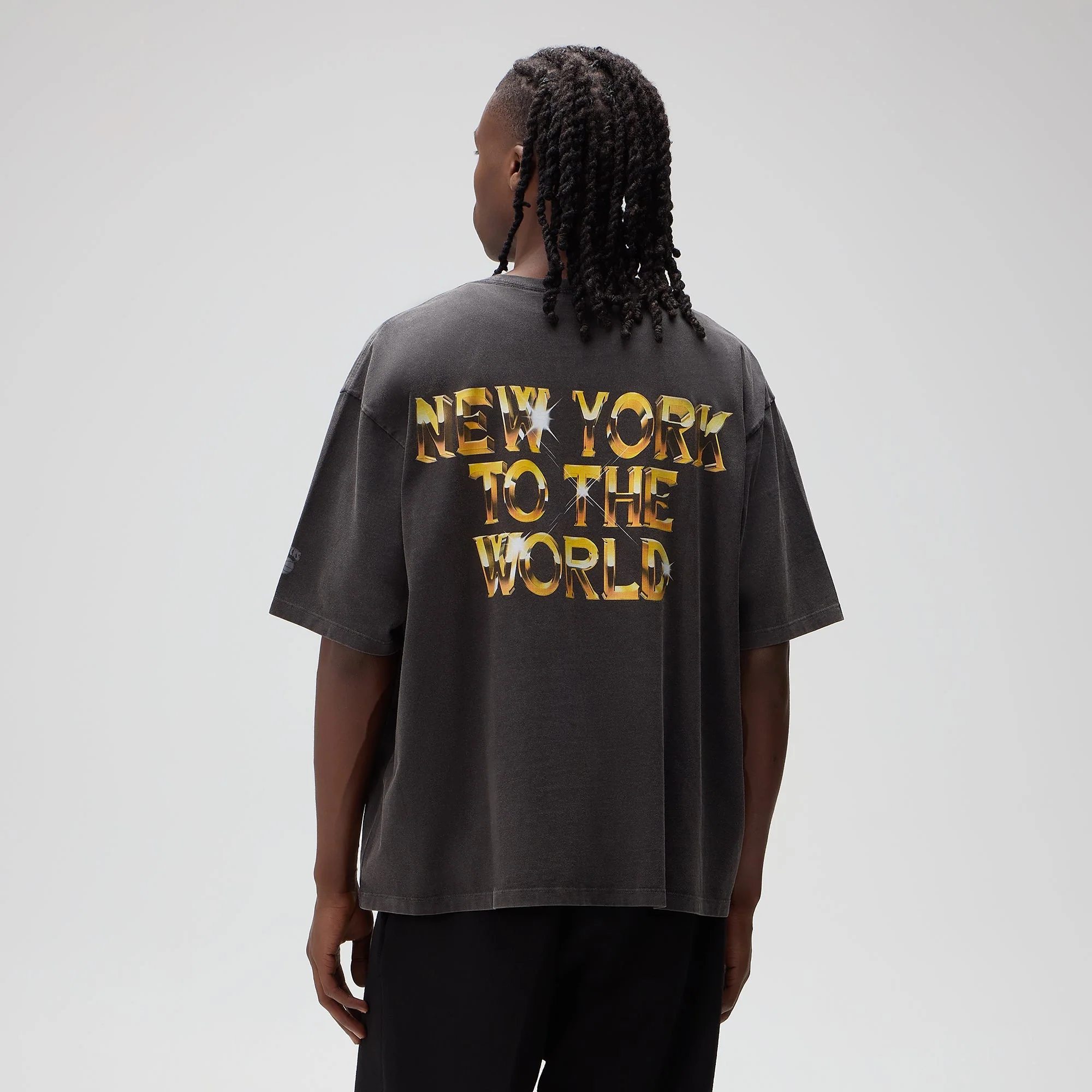 Kith for the New York Knicks Gold Vintage Jones Tee - Black - Image 3