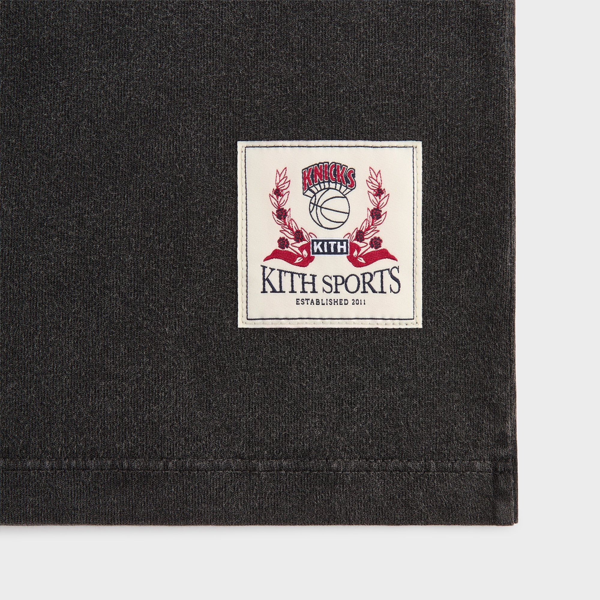 Kith for the New York Knicks Bernard King Vintage Jones Tee - Black - Image 7