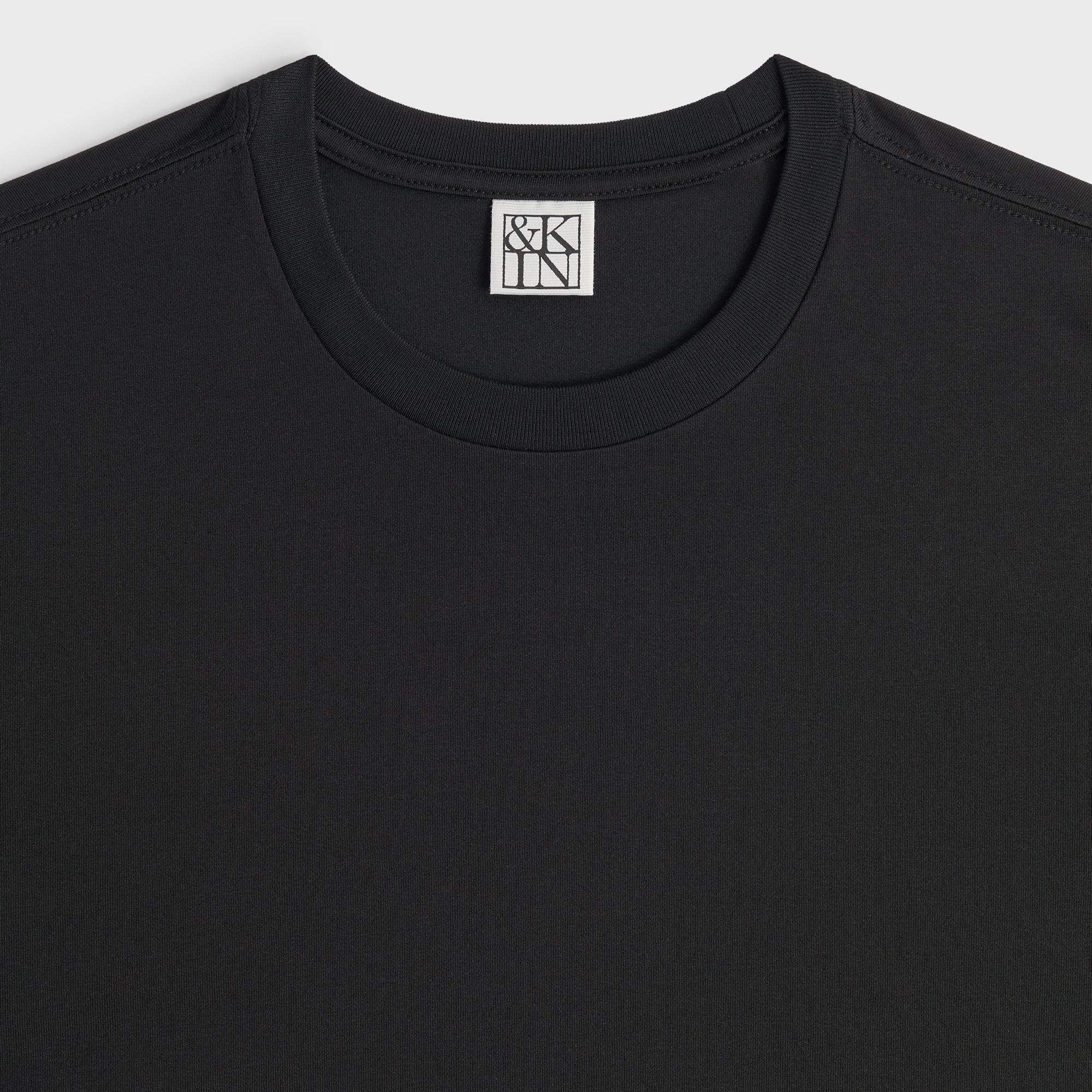 &Kin Darin Tee - Black - Image 4