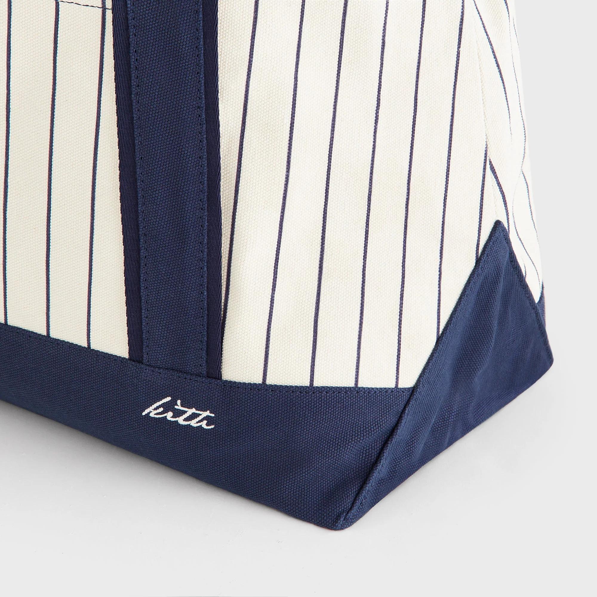Kith for the New York Yankees Pinstripe Tote Bag - Sandrift - Image 7