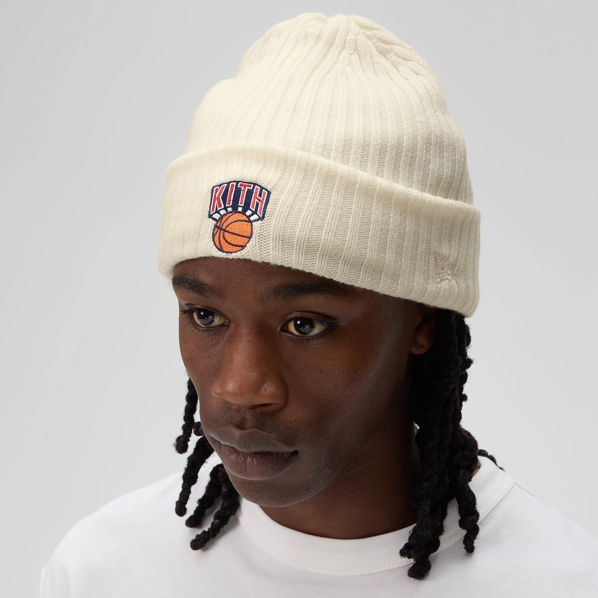 Kith & New Era for the New York Knicks Knit Beanie - Sandrift - Image 2