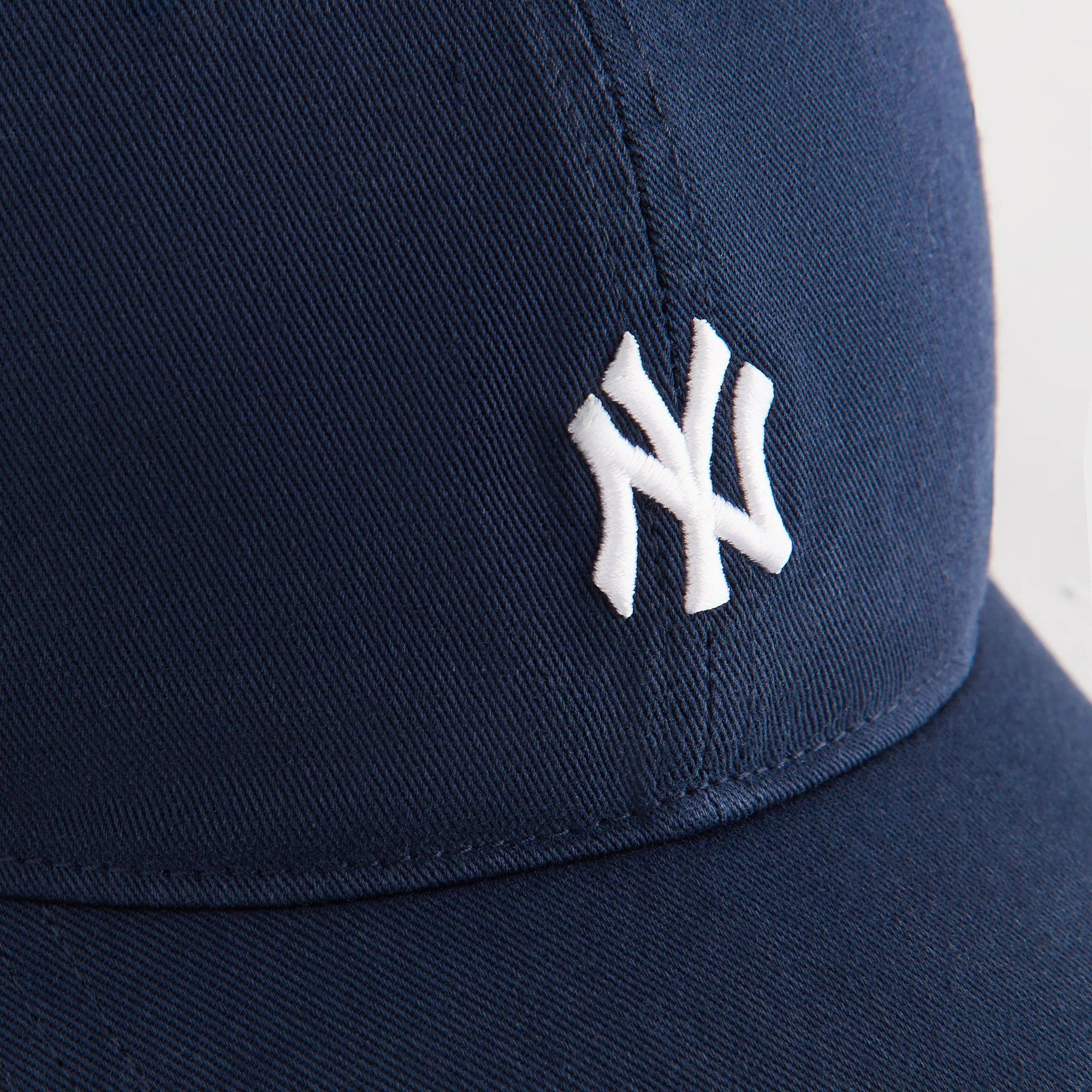 Kith & '47 for the New York Yankees Washed Twill Mini Logo Aaron Classic Cap - Nocturnal - Image 5