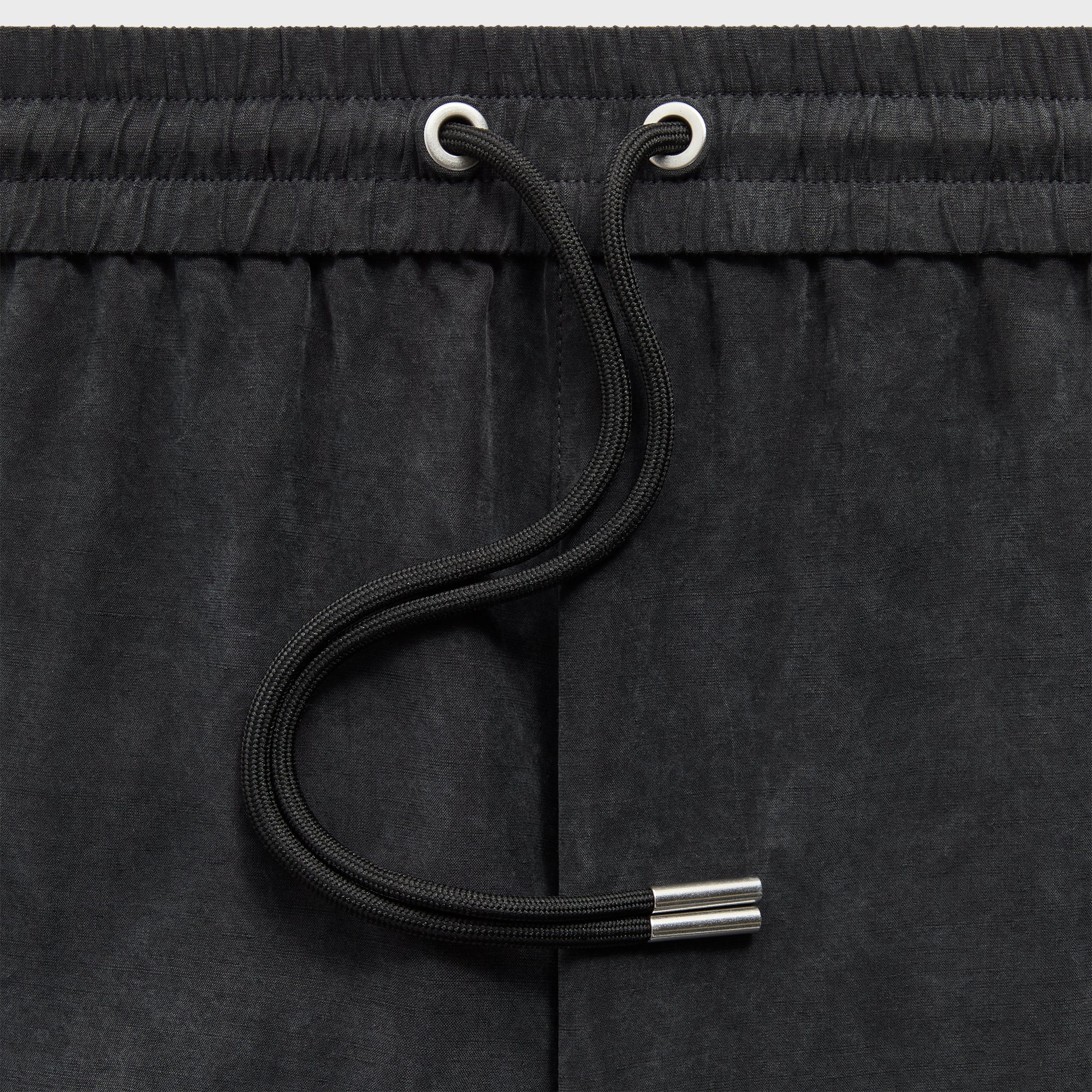 &Kin Cupro Linen Dylan Short - Black - Image 4