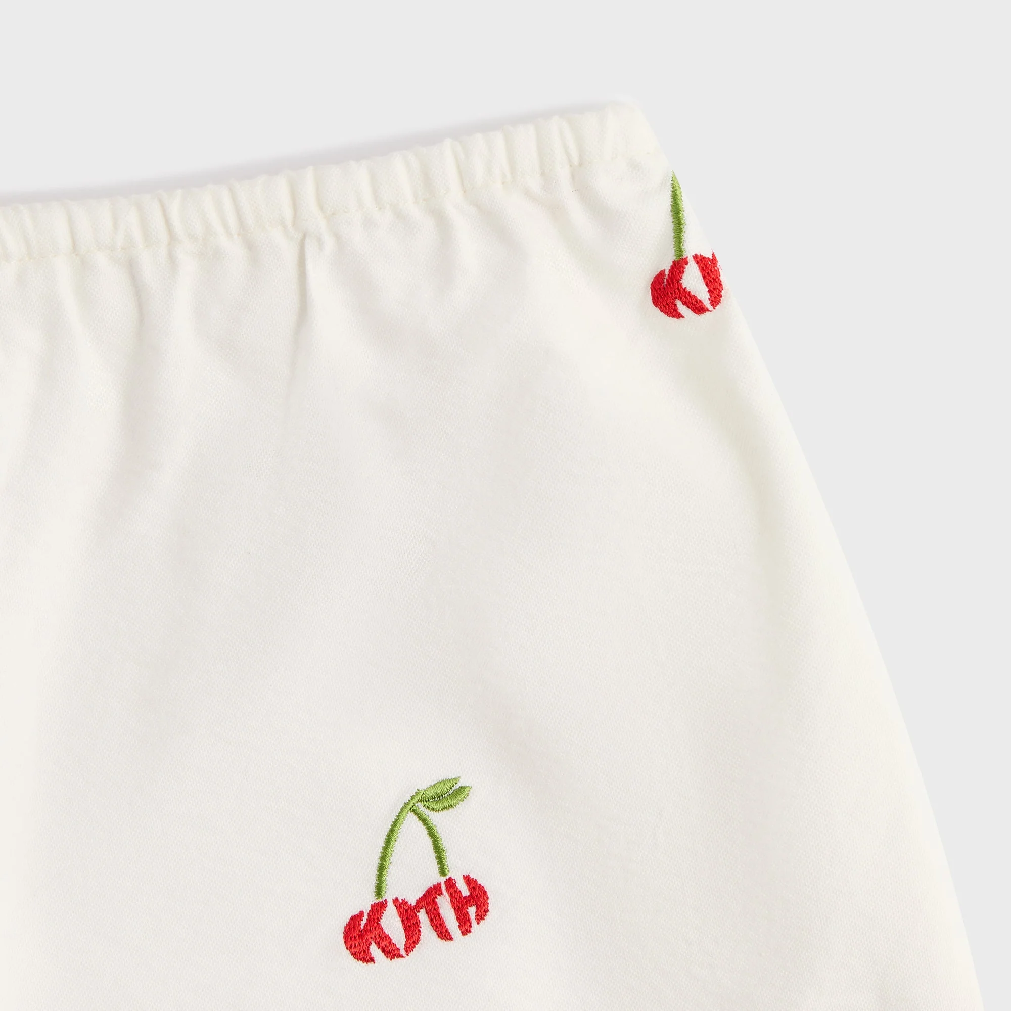 Kith Women Esbe Cherry Oxford Micro Short - White - Image 4