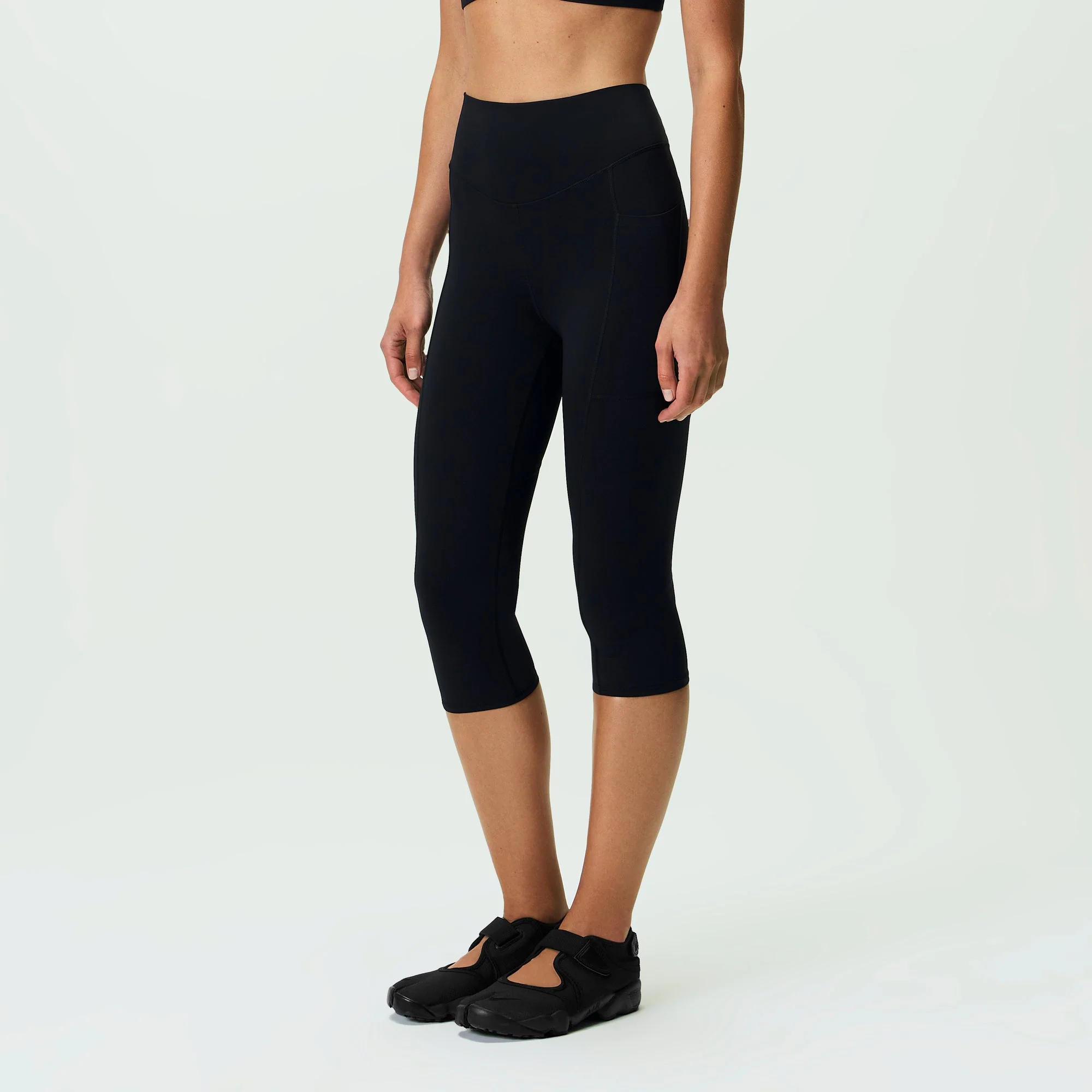 Kith Women Enhance Capri - Black - Image 2