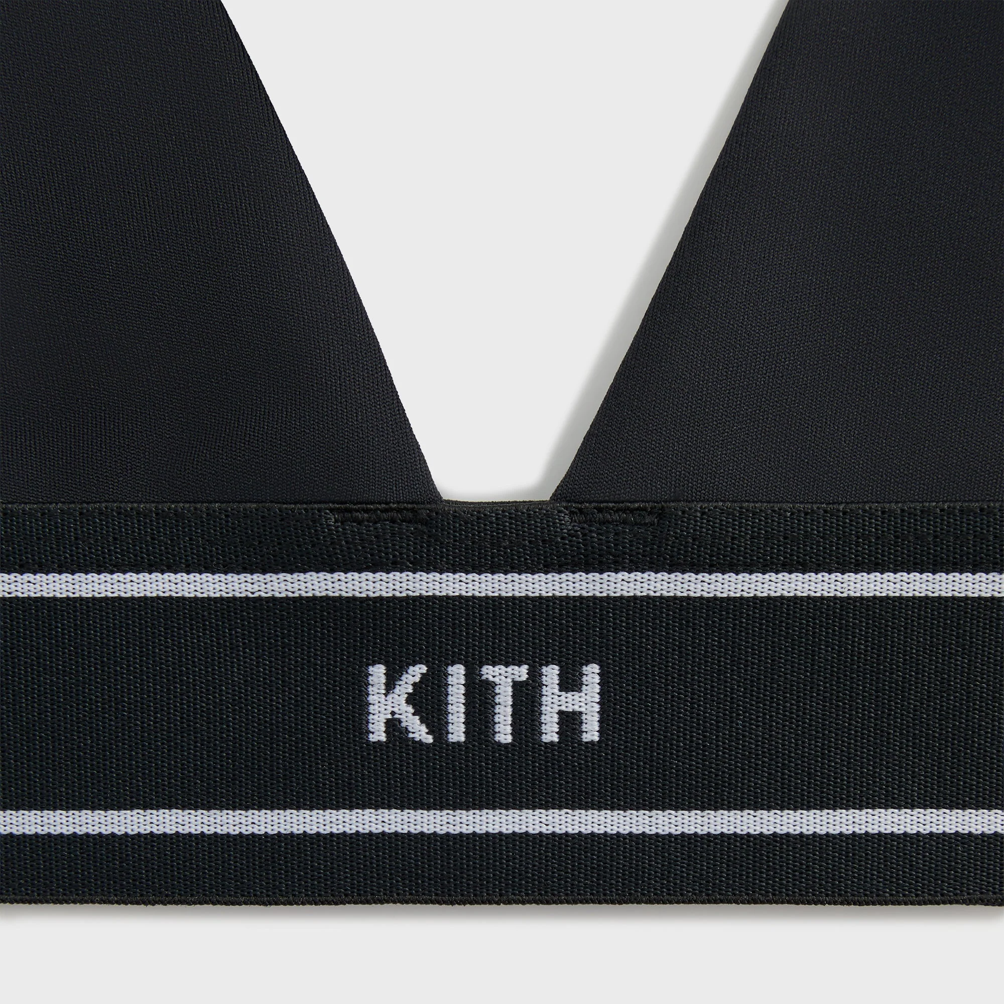 Kith Women Cay Plunge Active Bra - Black - Image 4