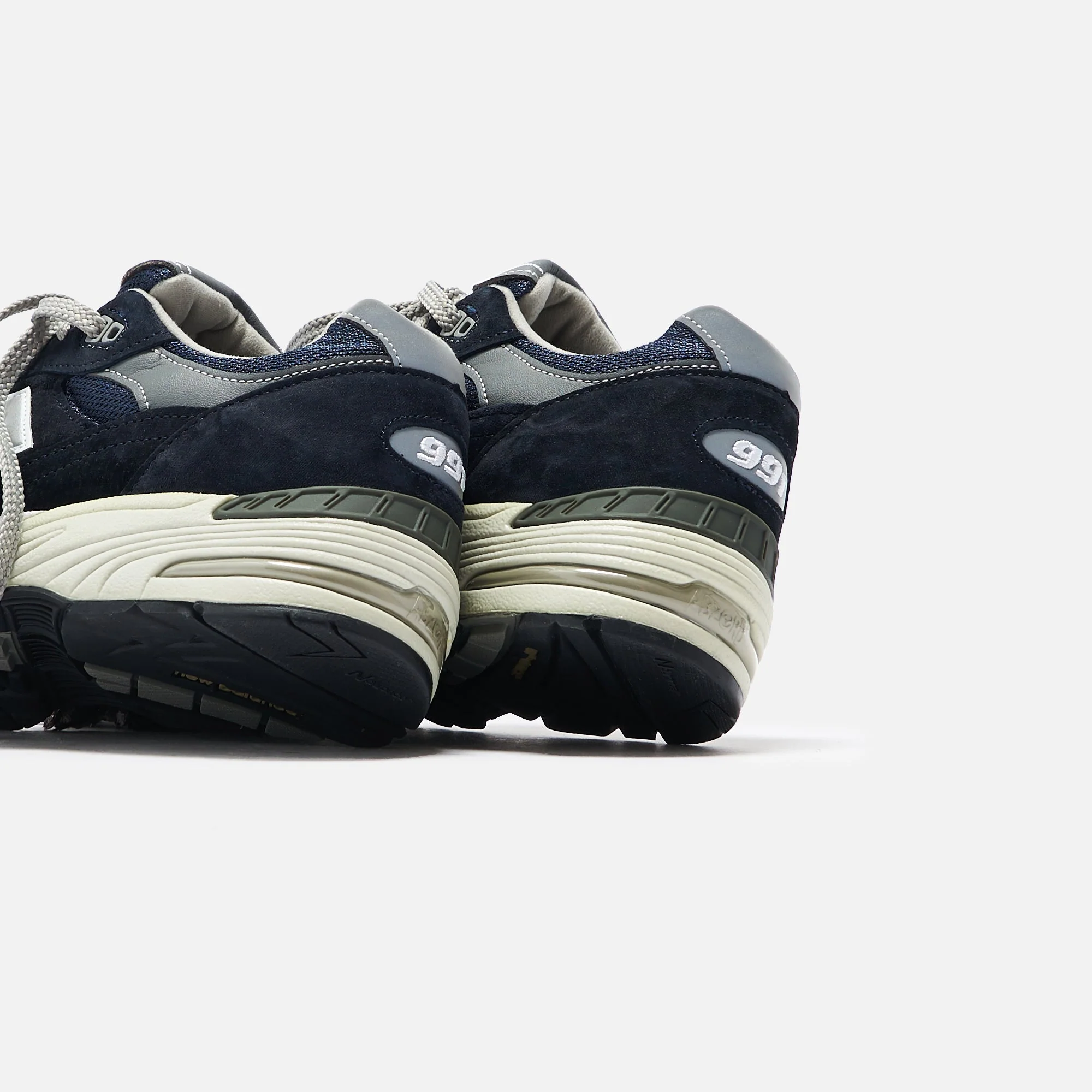 New Balance Made in UK 991 - Navy / White - Image 5