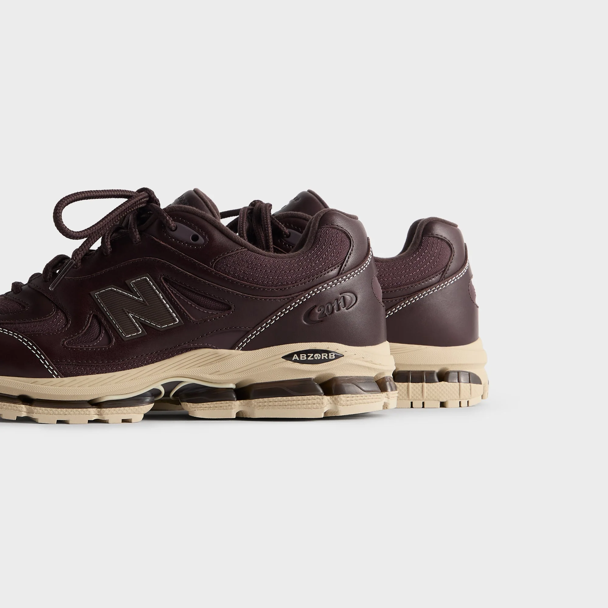 Ronnie Fieg & New Balance 2011 - Fudge / Black Coffee - PH - Image 4
