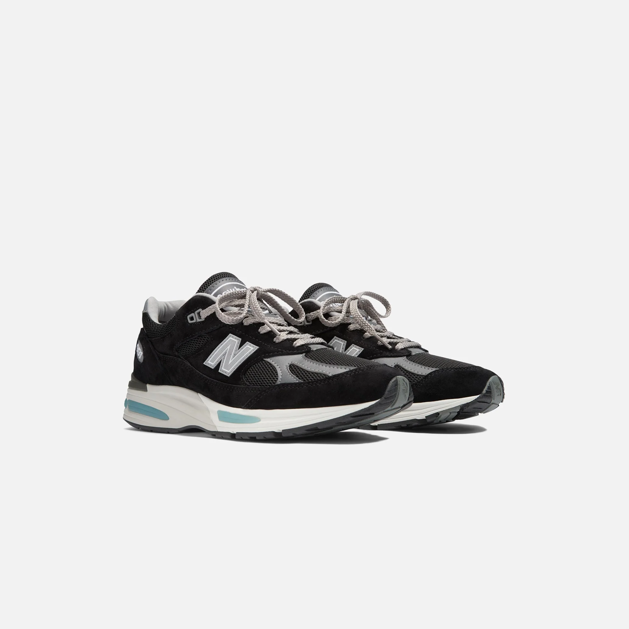 New Balance Made in UK 991v2 - Black - Image 2
