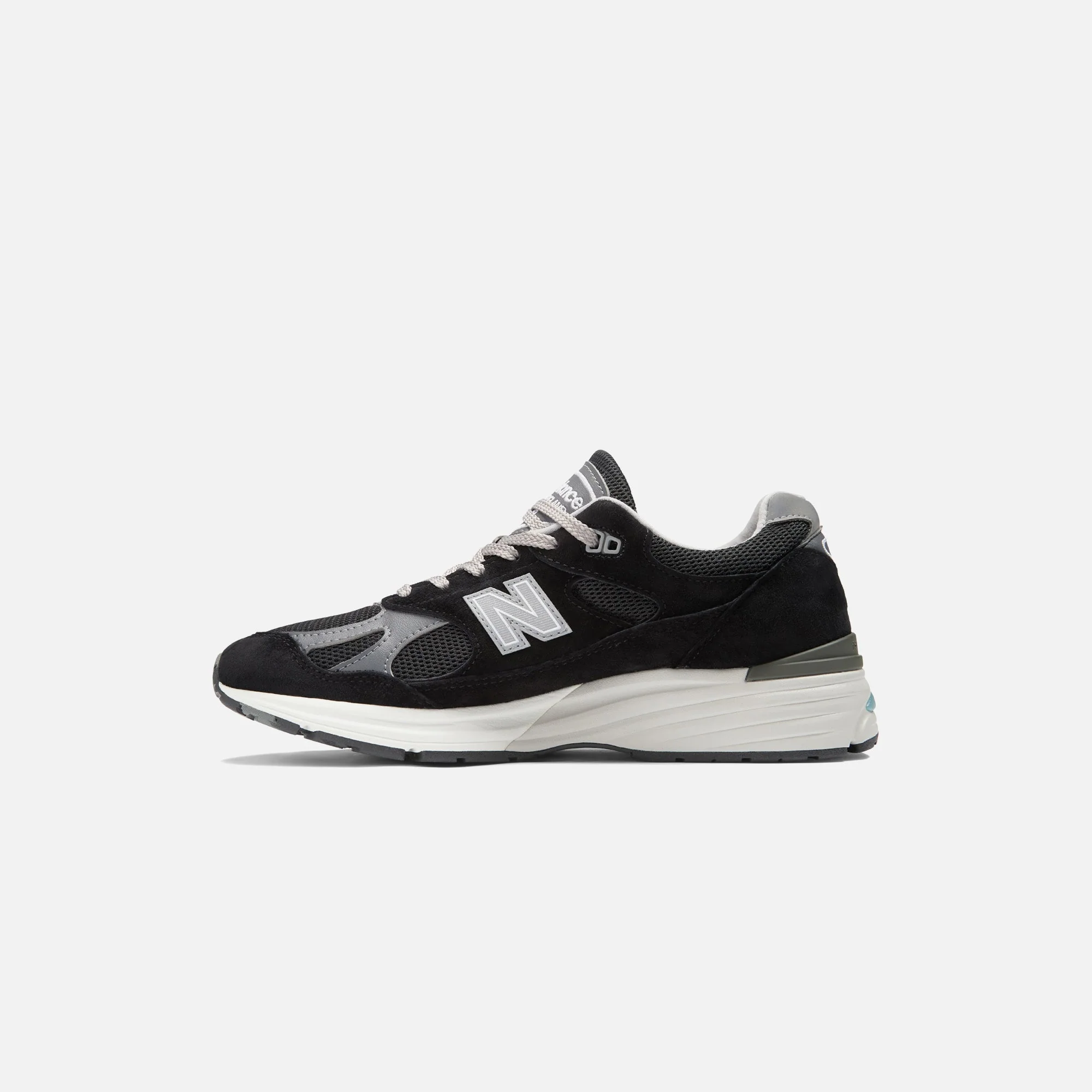 New Balance Made in UK 991v2 - Black - Image 3