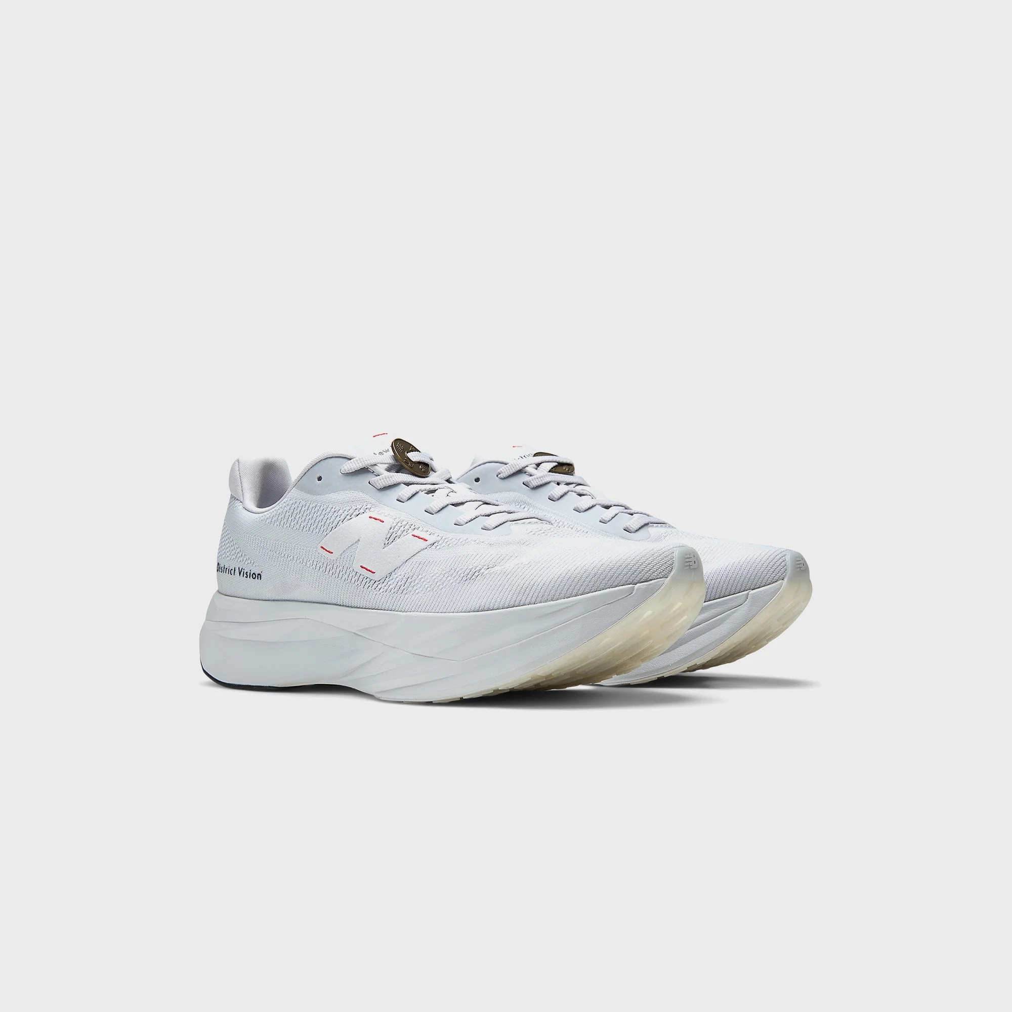 New Balance x District Vision WMNS SC Elite V5 - Pearl Grey / Black - Image 2