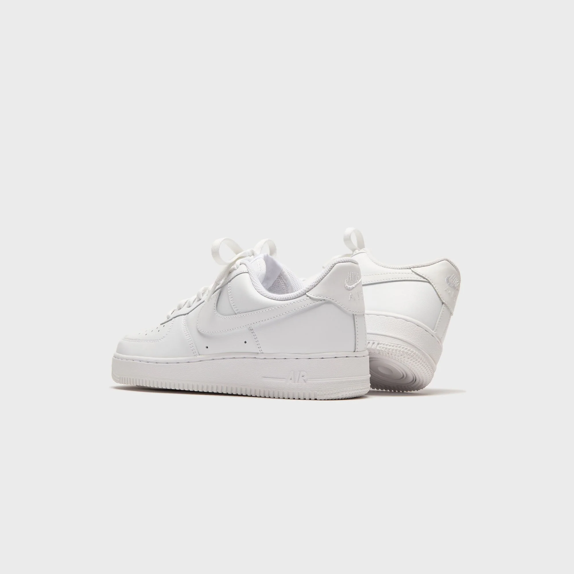 Nike Air Force 1 `07 - White - Image 4