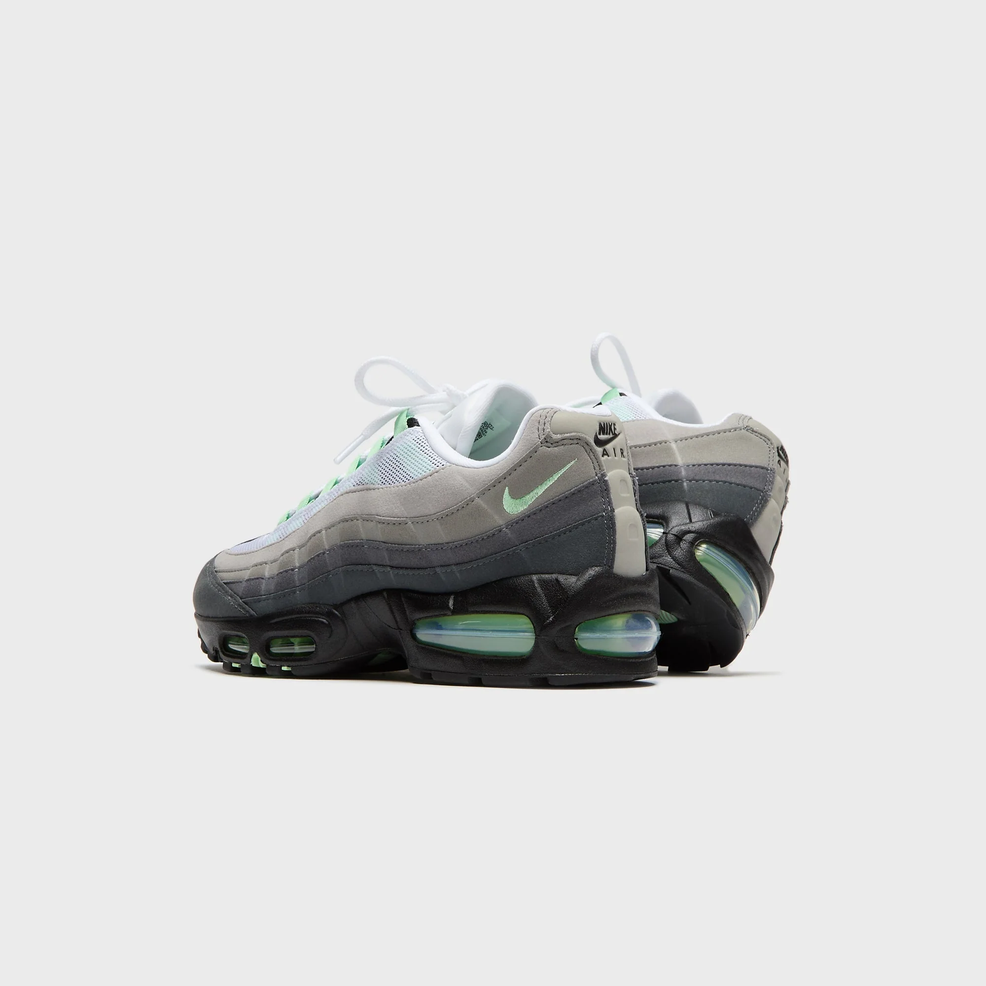 Nike WMNS Air Max 95 Big Bubble - Black / Fresh Mint / White / Medium Grey / Anthracite / Light Graphite - Image 3