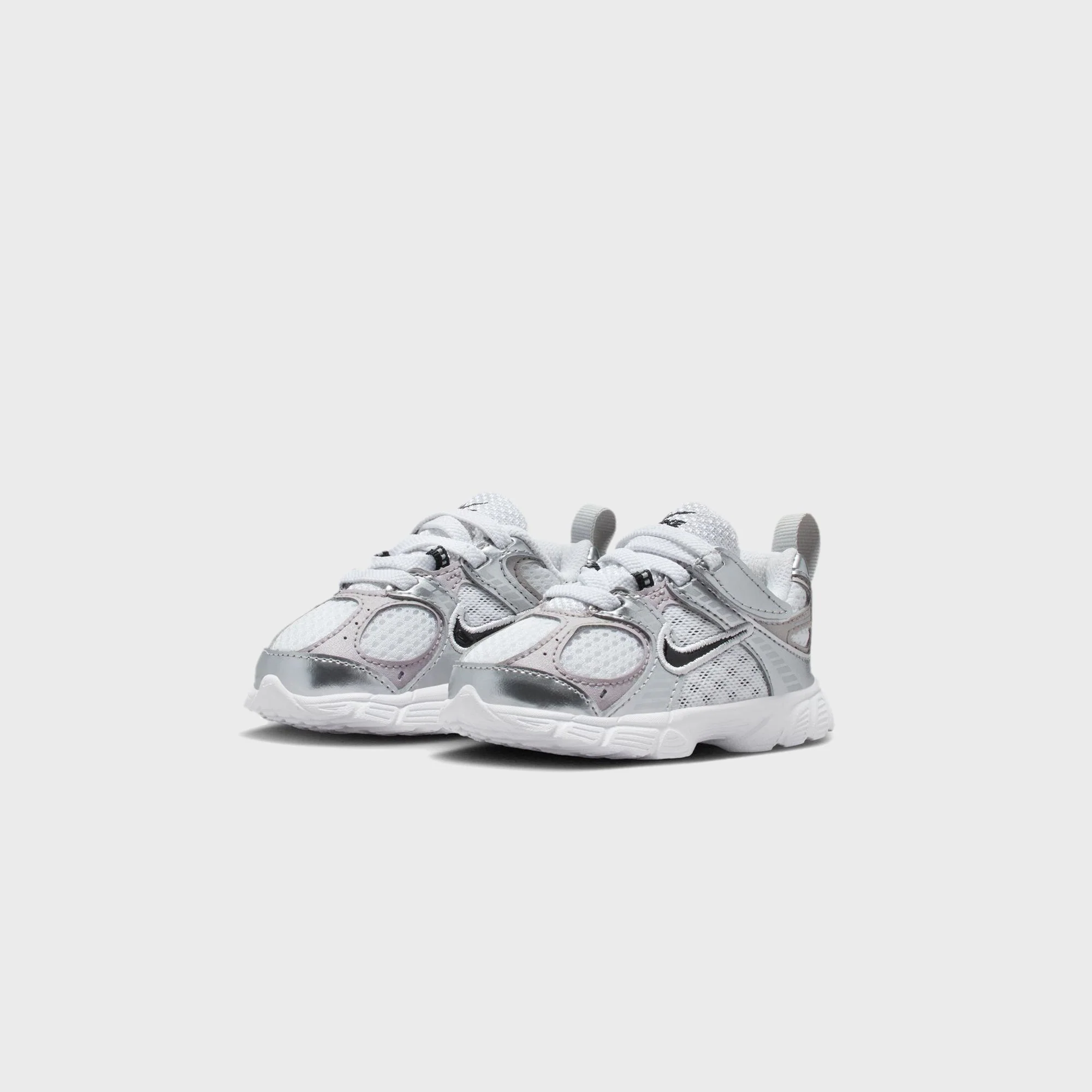 Nike TD V5 RNR - White / Black / Vast Grey / College Grey - Image 2