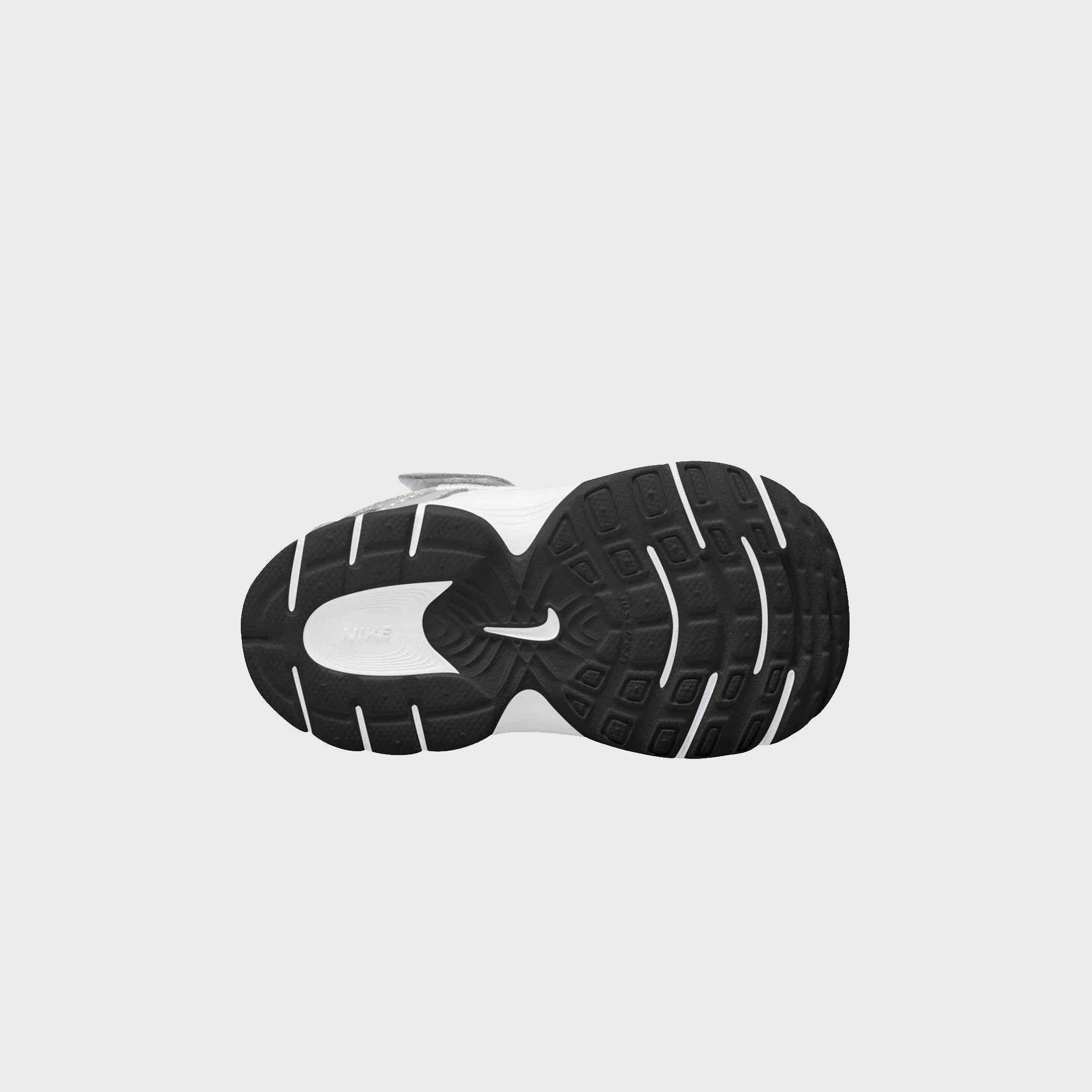 Nike TD V5 RNR - White / Black / Vast Grey / College Grey - Image 7