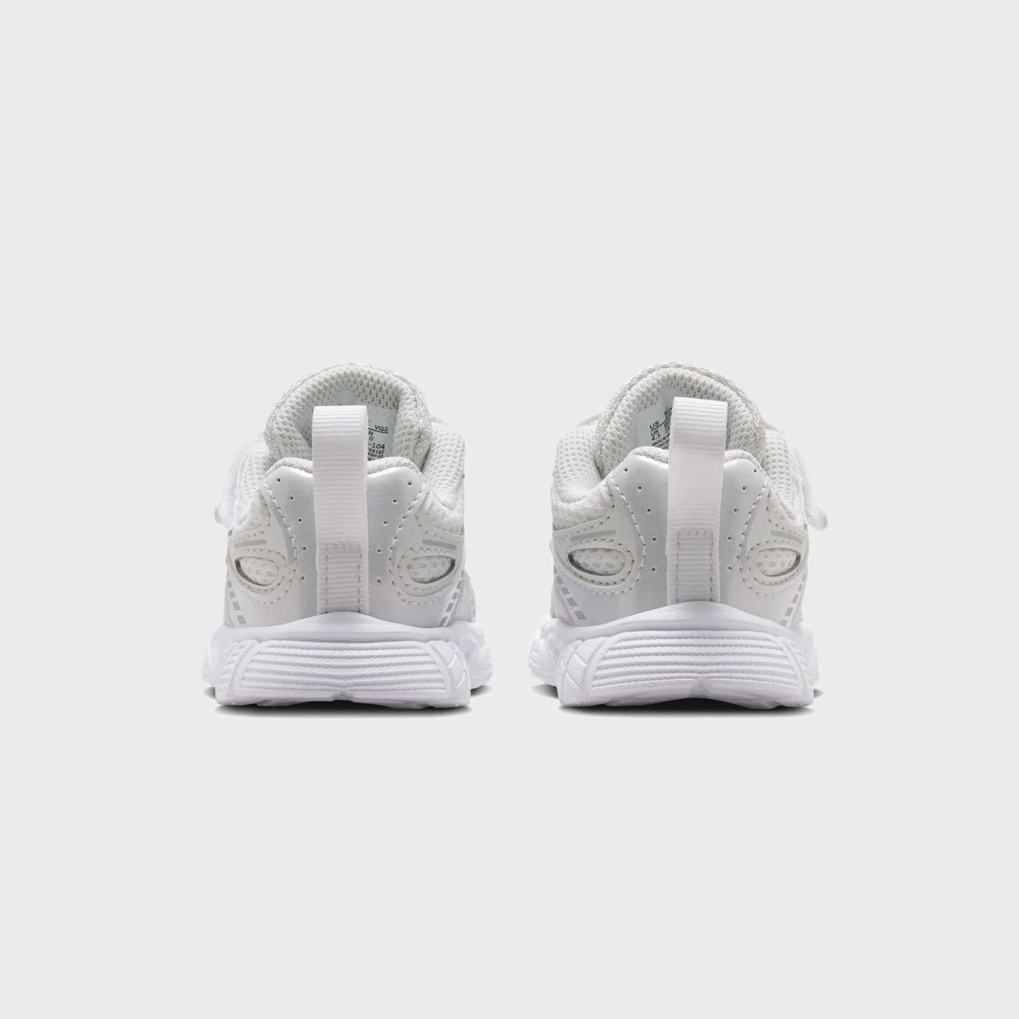Nike V5 Rnr - White / Metallic Gold / Metallic Silver - Image 6