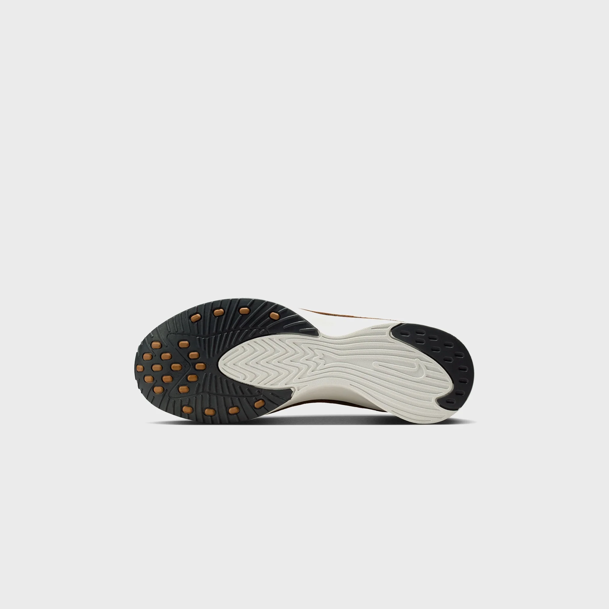 Nike WMNS Air Superfly - Light British Tan / Baroque Brown / Black / Light Bone - Image 8